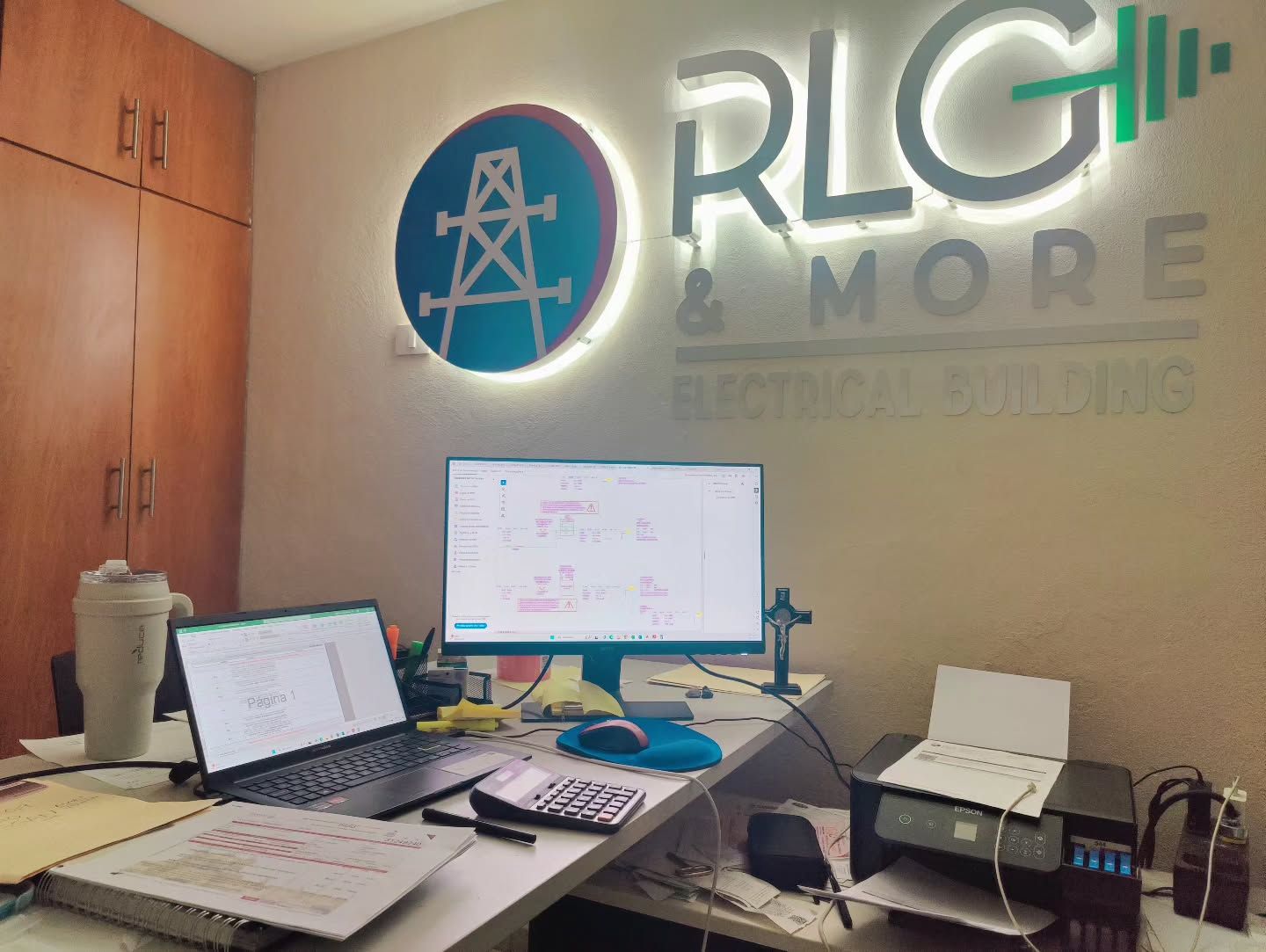 Verificación UVIE y cumplimiento de normativa eléctrica