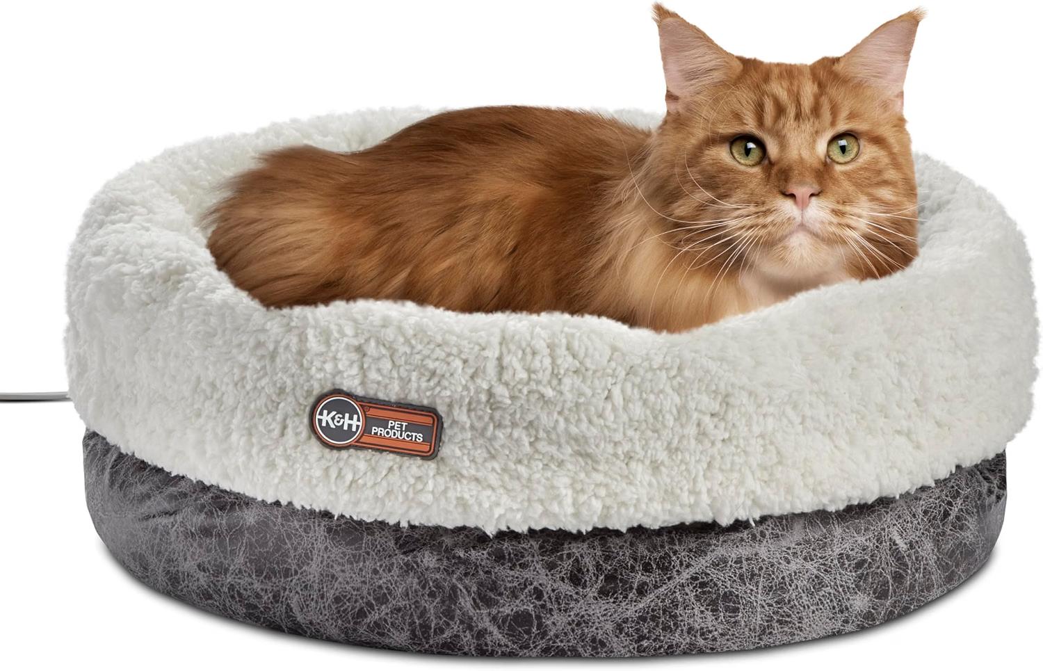 K&H heated Thermo-Snuggle Cup cat bed for indoor cats
