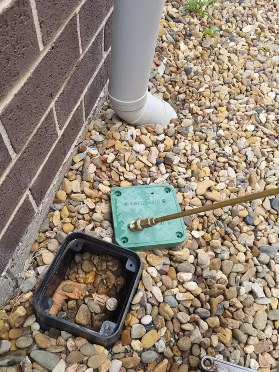 Termite reticulation system installation