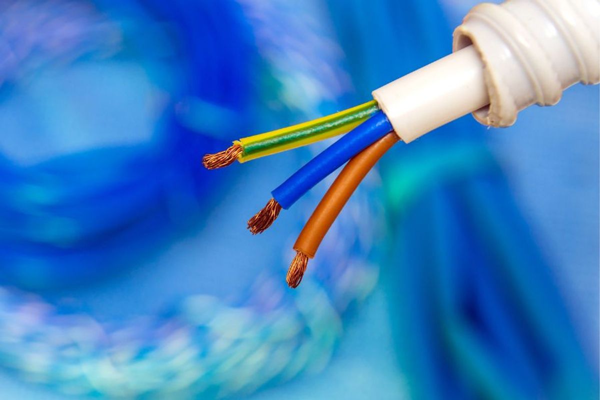 Cáp điều khiển là gì?