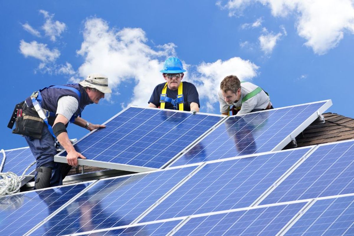 Vai trò của dây cáp solar trong hệ thống