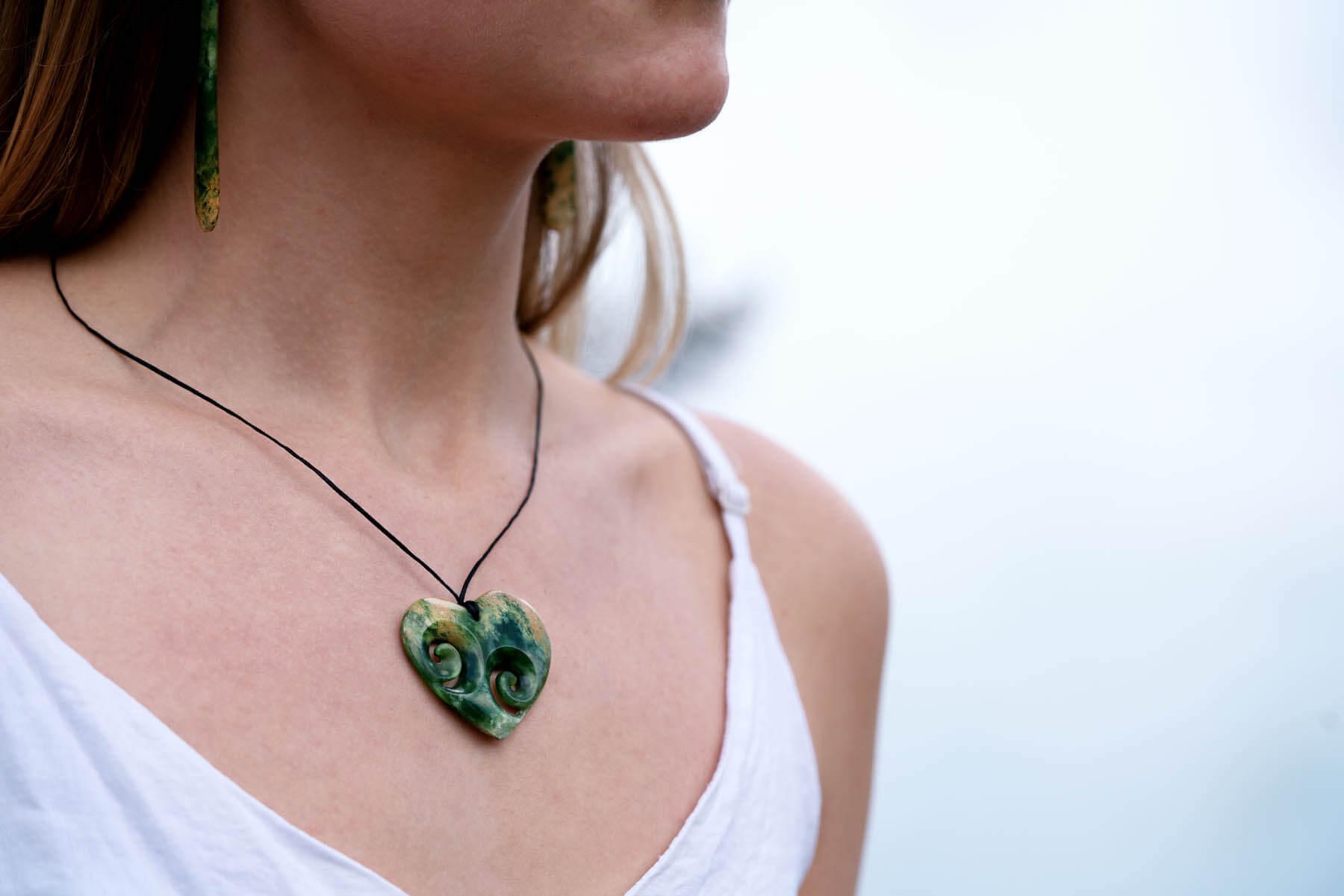 Pounamu Heart Design