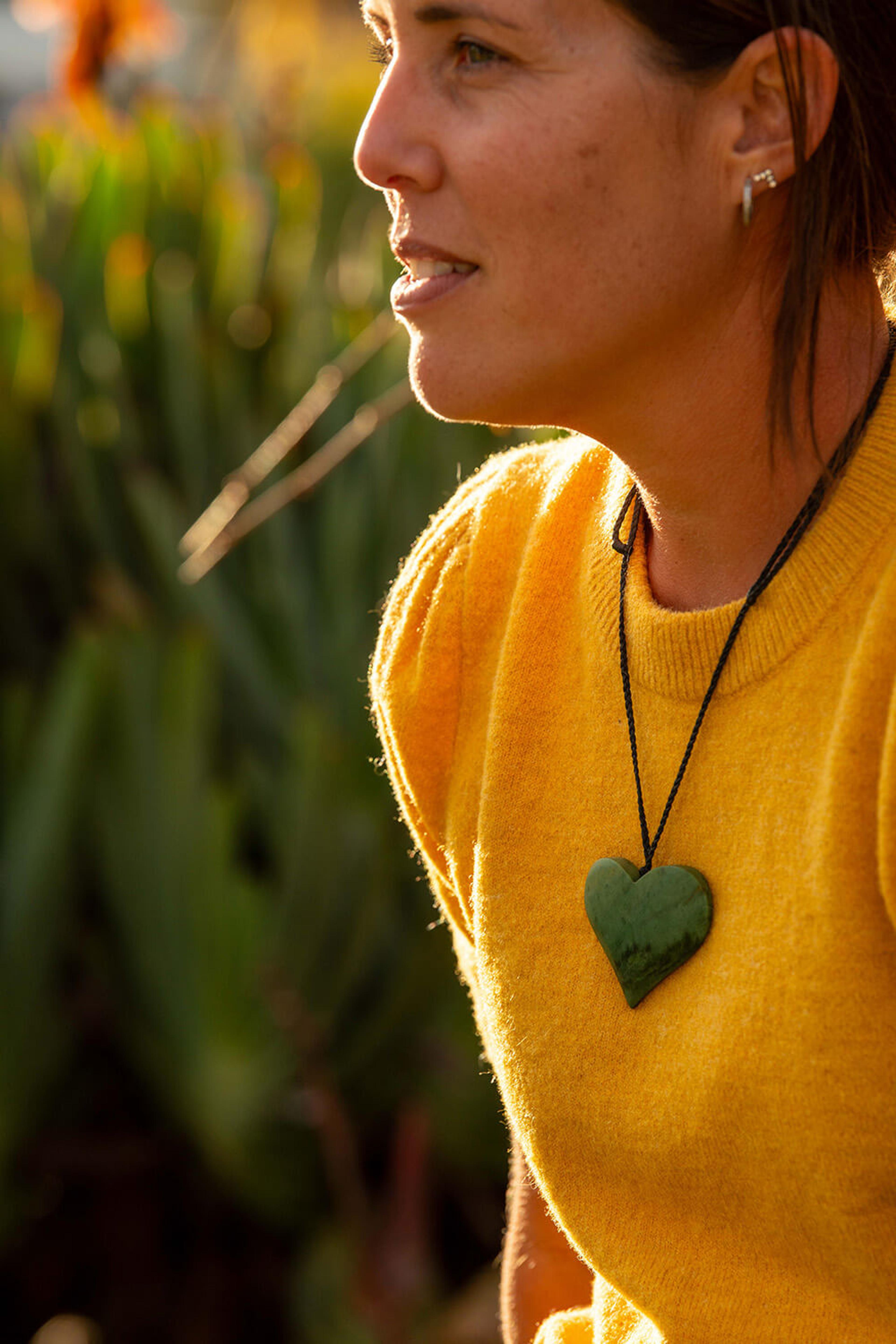 Pounamu Heart Design