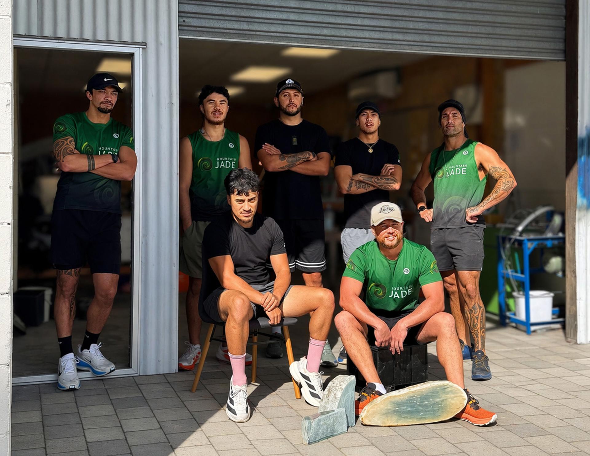 Mountain Jade Carvers in their running gear