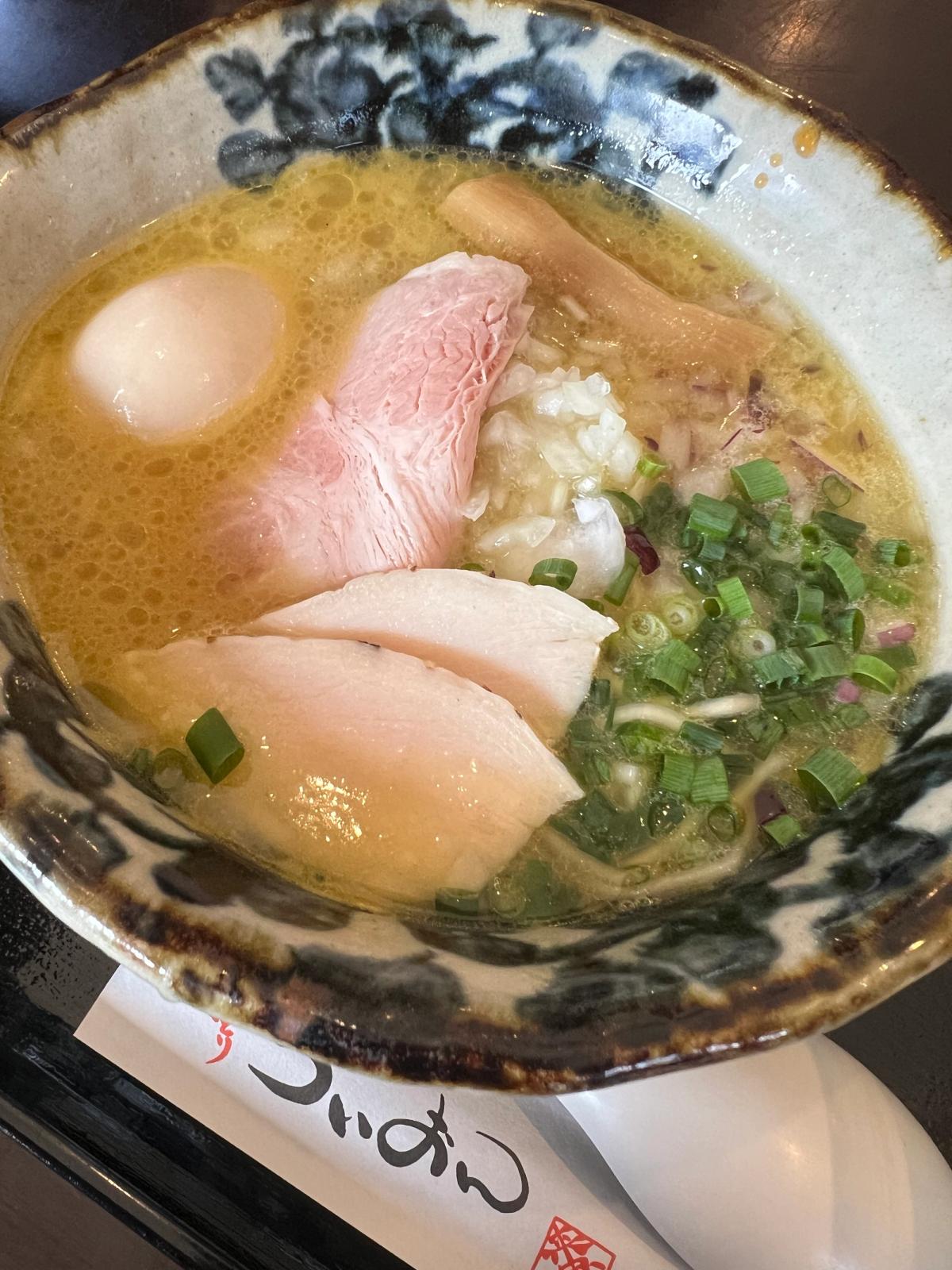 らいおんの子｜鶏白湯or鶏琥珀？迷う旨さのラーメン店【ひたちなか市】
