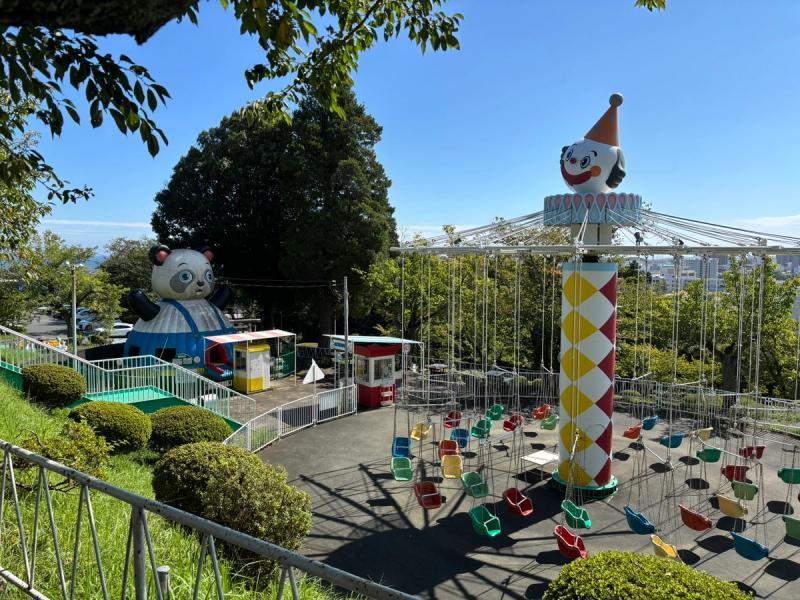 かみね遊園地の空中ブランコ