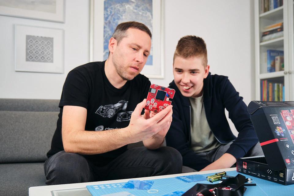 Father and son assembling CircuitMess Bit