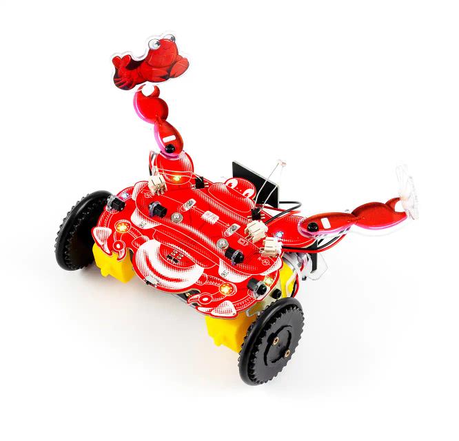 CircuitMess Dusty on a white background