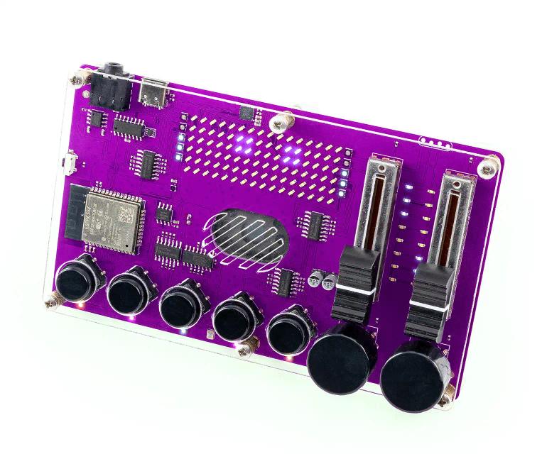 CircuitMess Synthia on a white background