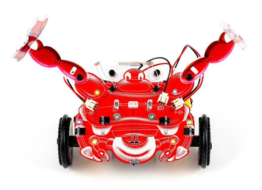 CircuitMess Dusty on a white background