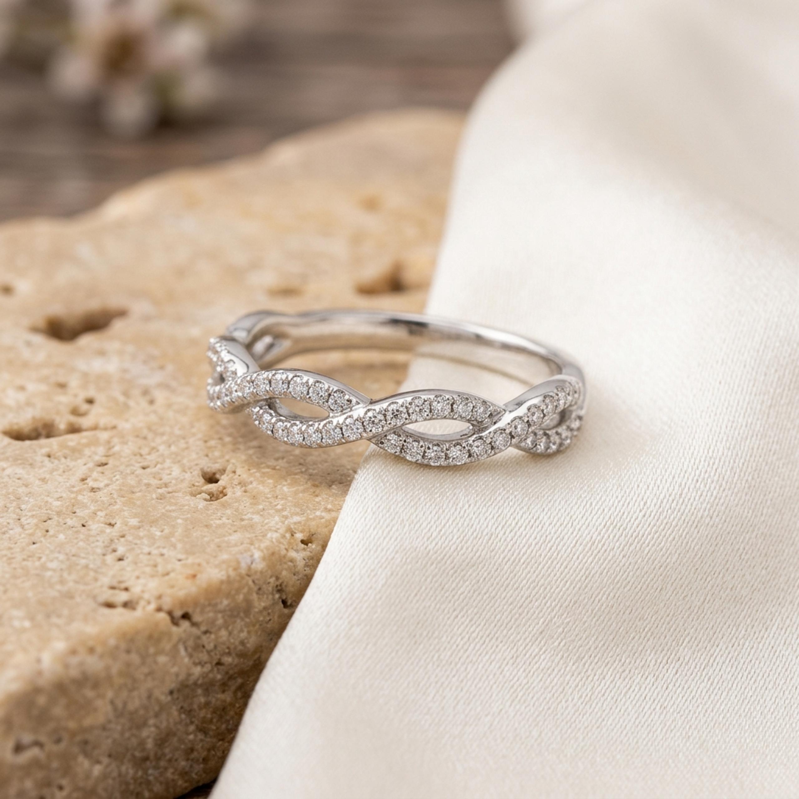 Twisted Vine Pavé Band — MD-WED-W02