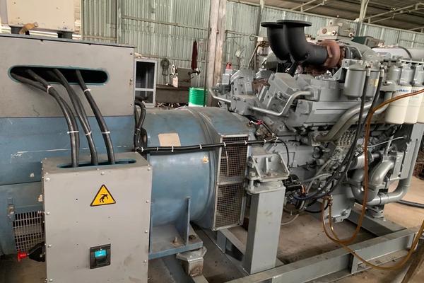 Complete Generator Komatsu SA12V140-1 650kVA