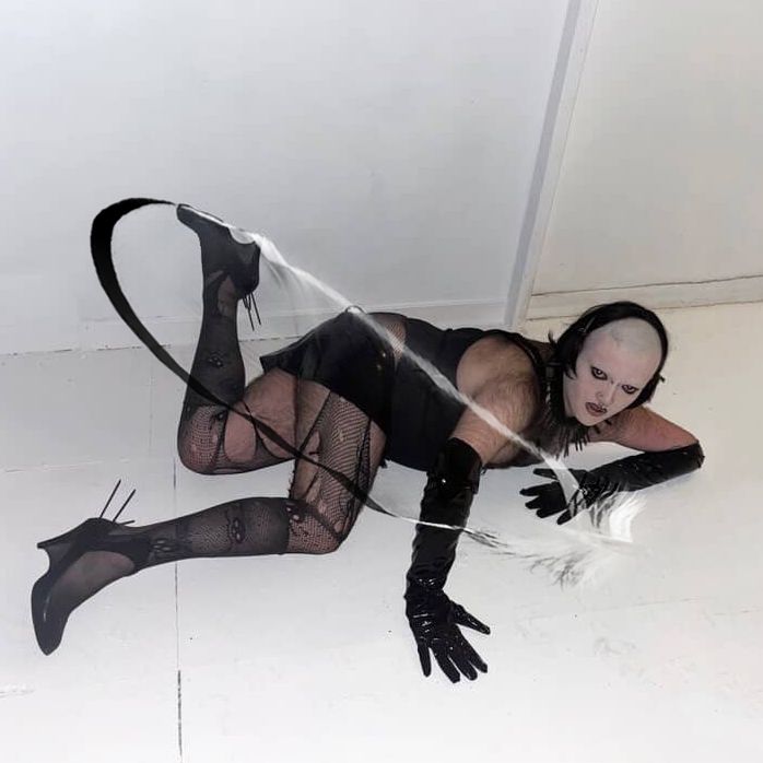 Show image