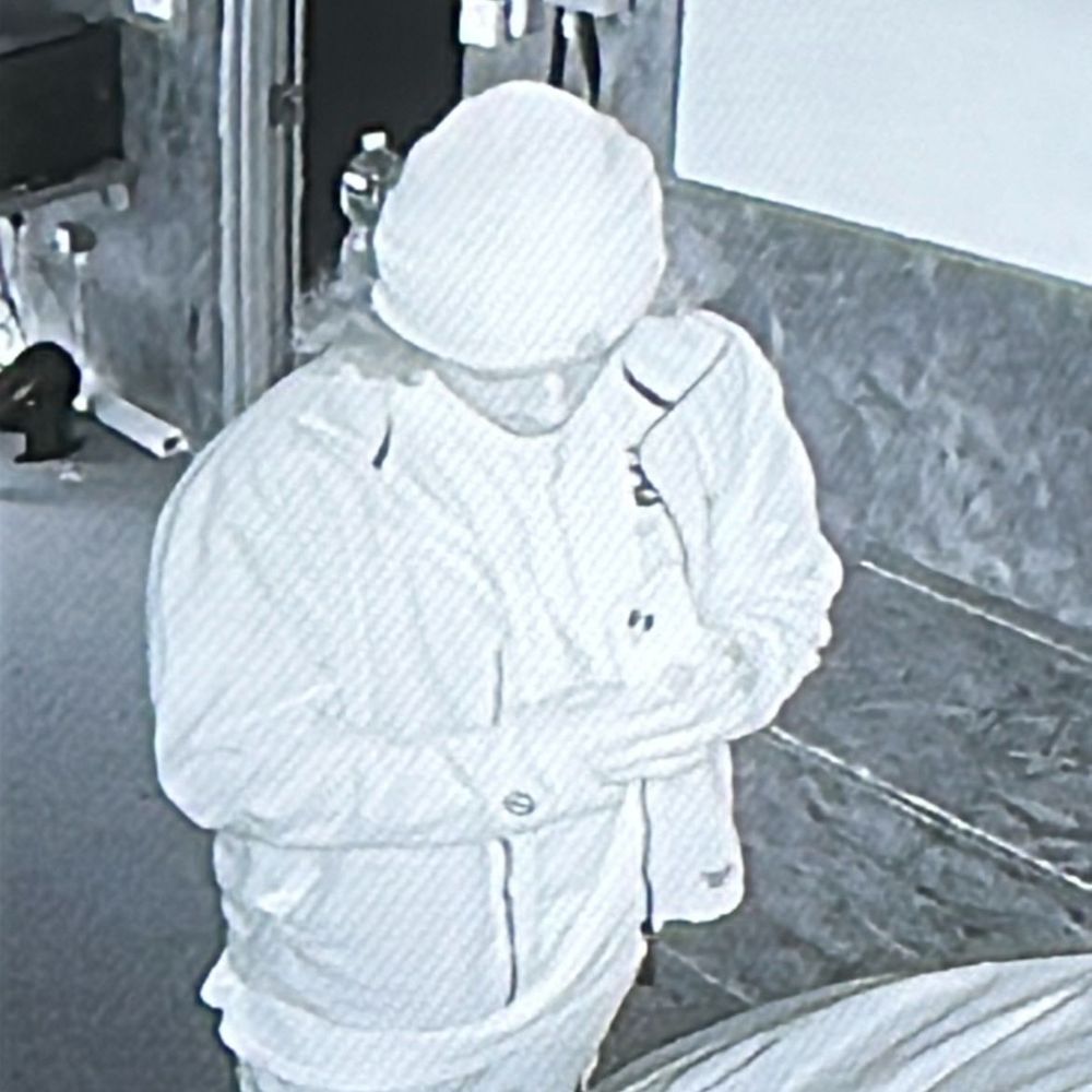 Show image