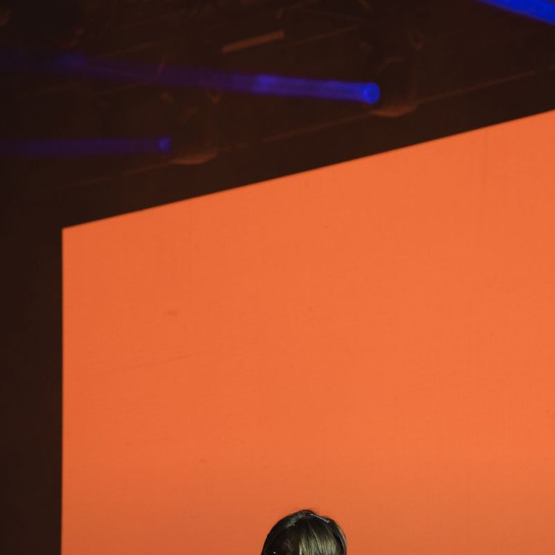 Show image