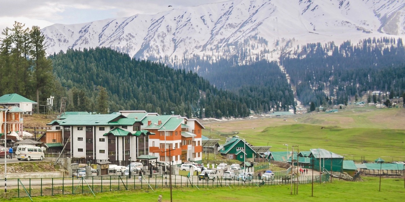 Hotel stay surrounded by mountains and meadows in Gulmarg Kashmir