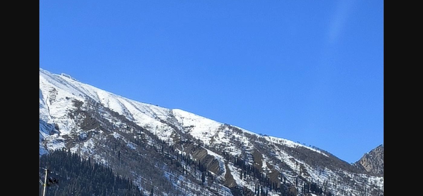 Snow-covered Himalayan mountains along the Amarnath Yatra route in Kashmir