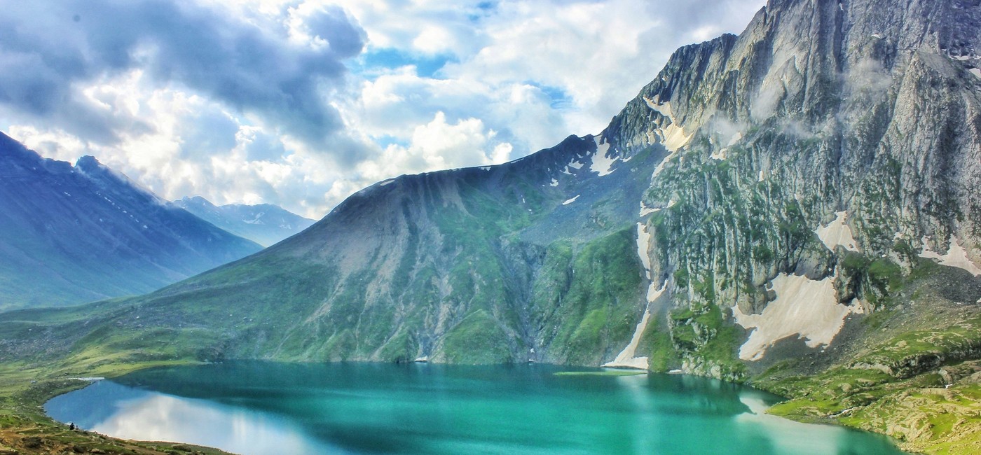 7 day Kashmir itinerary covering Srinagar Gulmarg Pahalgam and Sonamarg