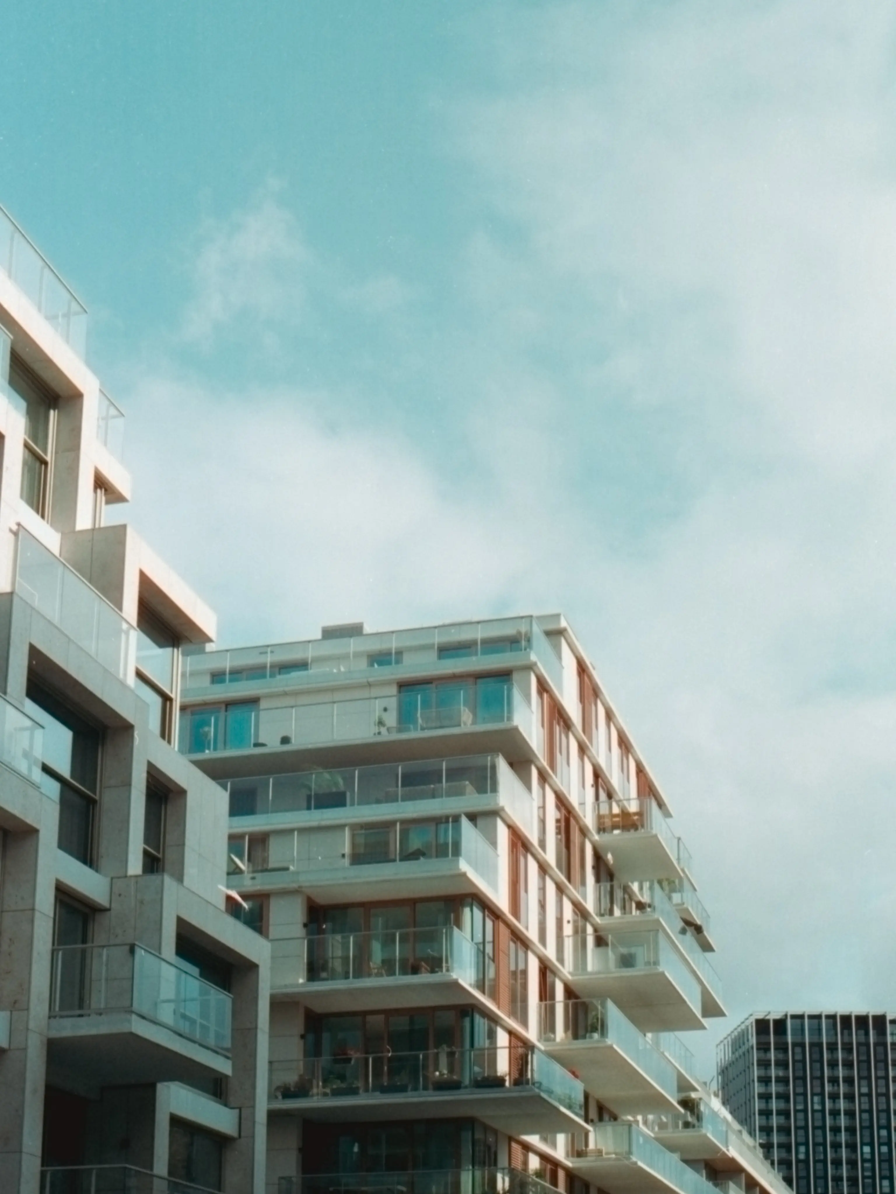 Geometrical light - Amsterdam - Cinestill 800T