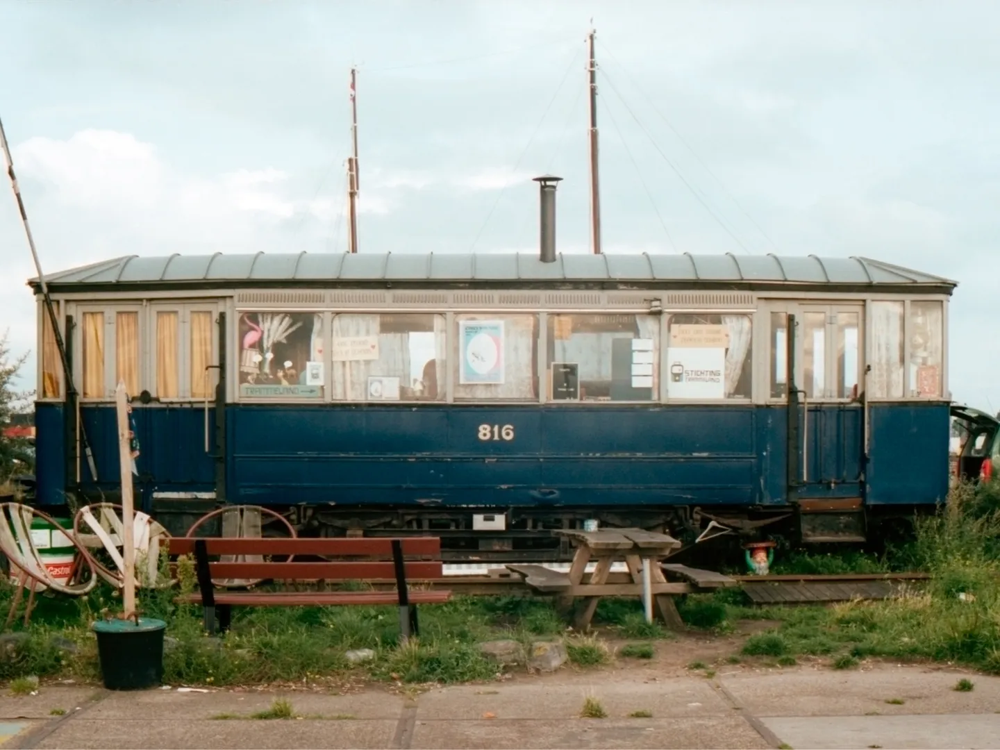 House on rails - Amsterdam NDSM - Kodak Portra 400