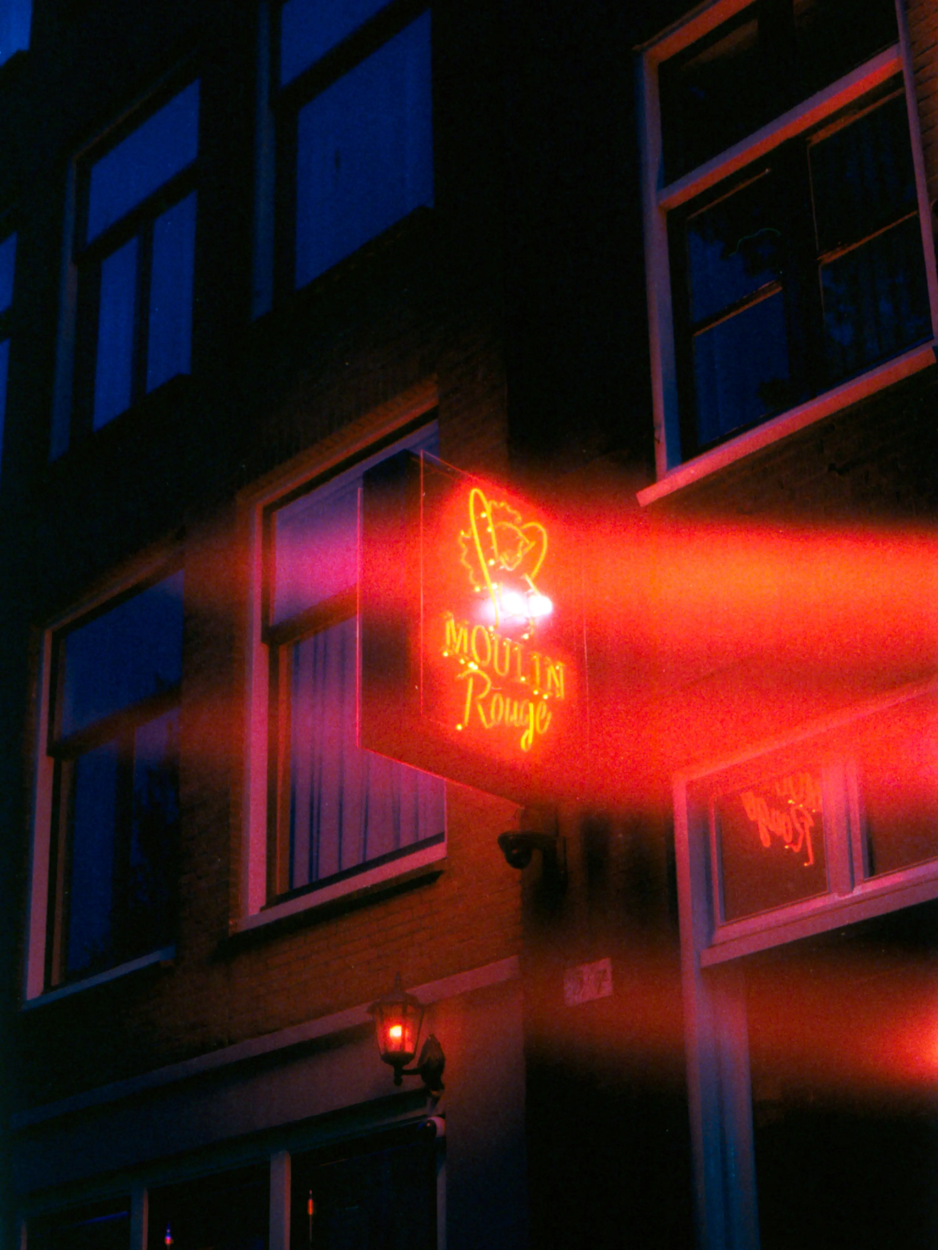 Moulin Rouge - Amsterdam - Cinestill 800T