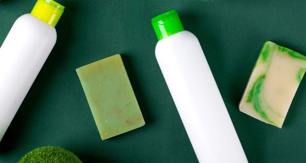 Eco-Friendly Cleaning Products vs. Traditional Cleaners: What’s the Difference?