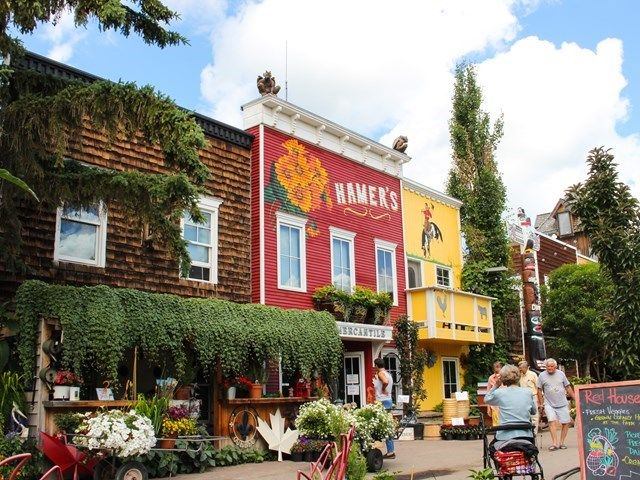 Shops and storefronts at The Saskatoon Farm in Alberta.