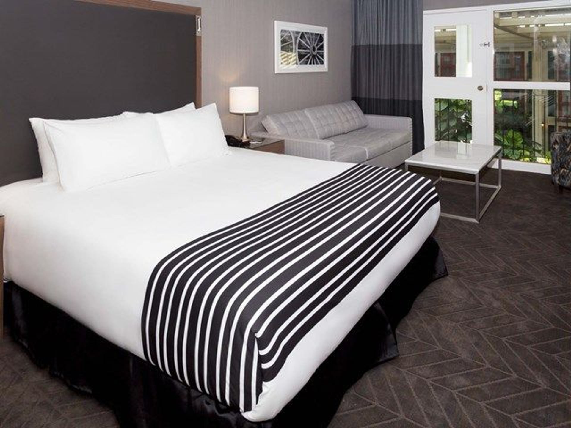 King size bed suite