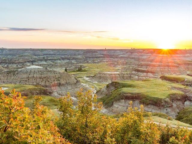 Landscape shot of Horseshoe Canyon in the fall.