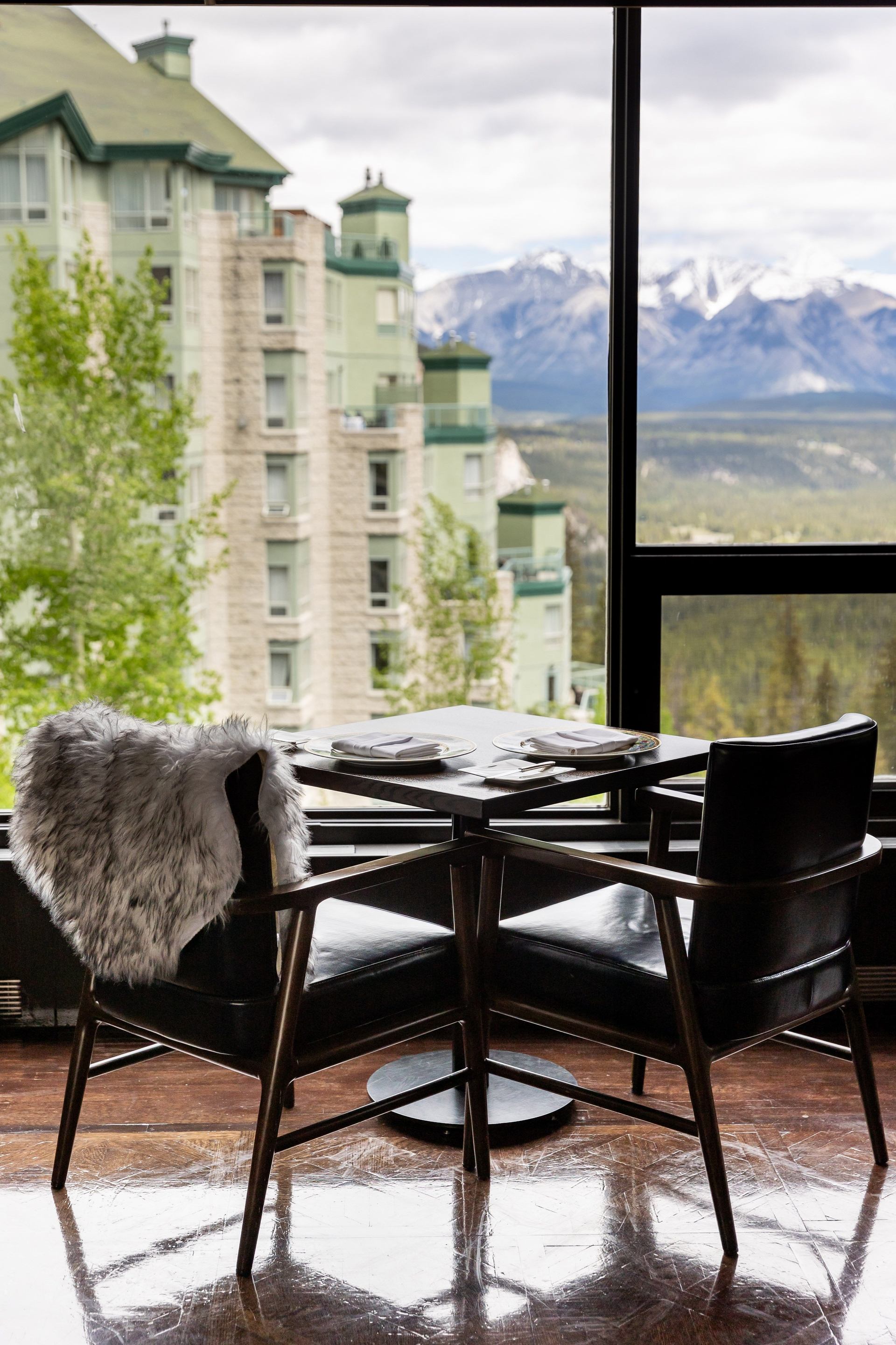 A table from Eden at Rimrock looking over the Bow Valley in Banff National Park