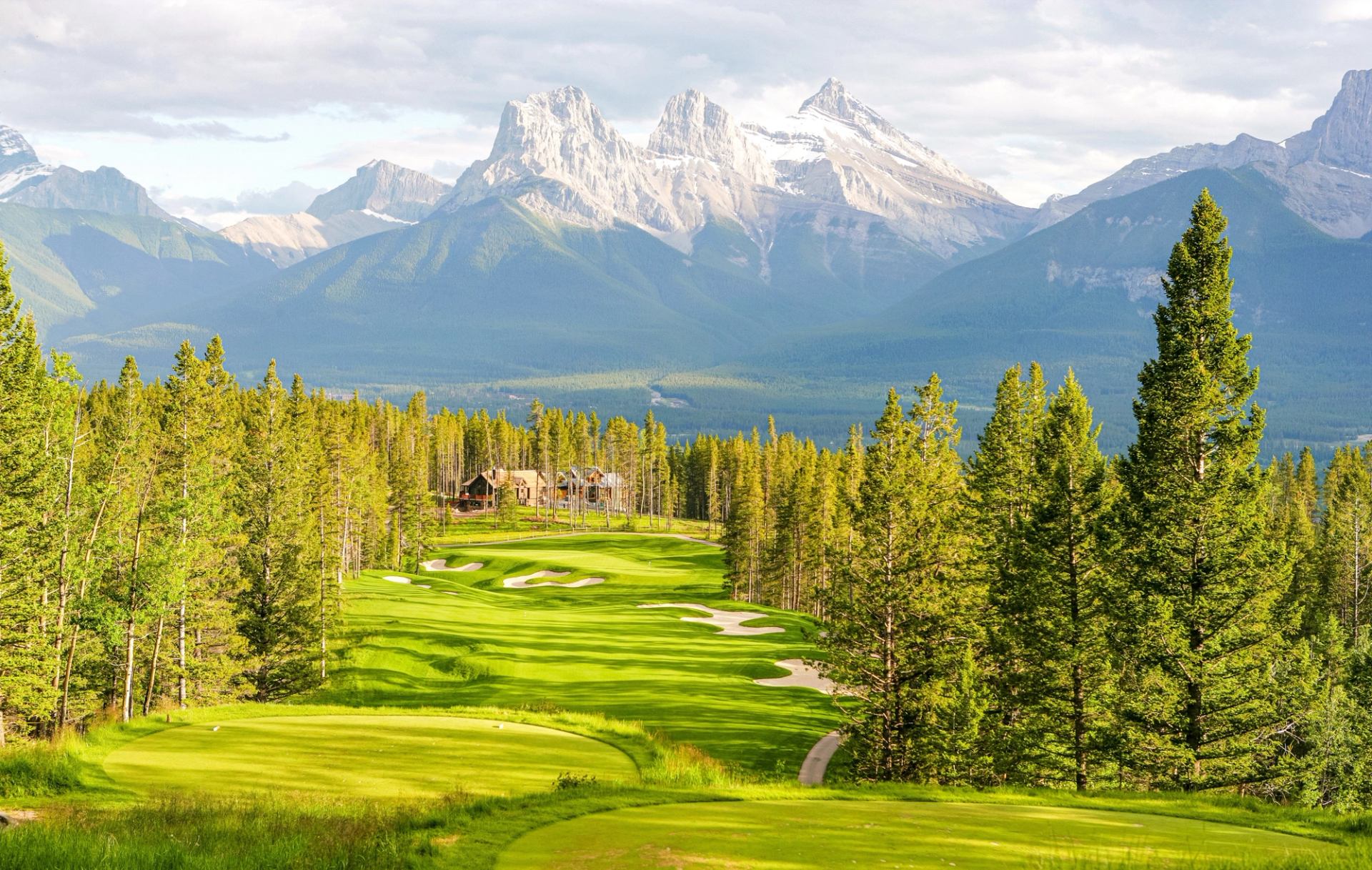 Silvertip golf course