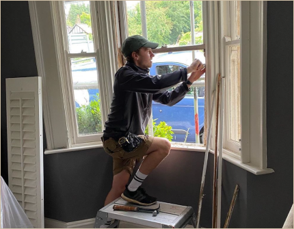 James fitting in sash windows