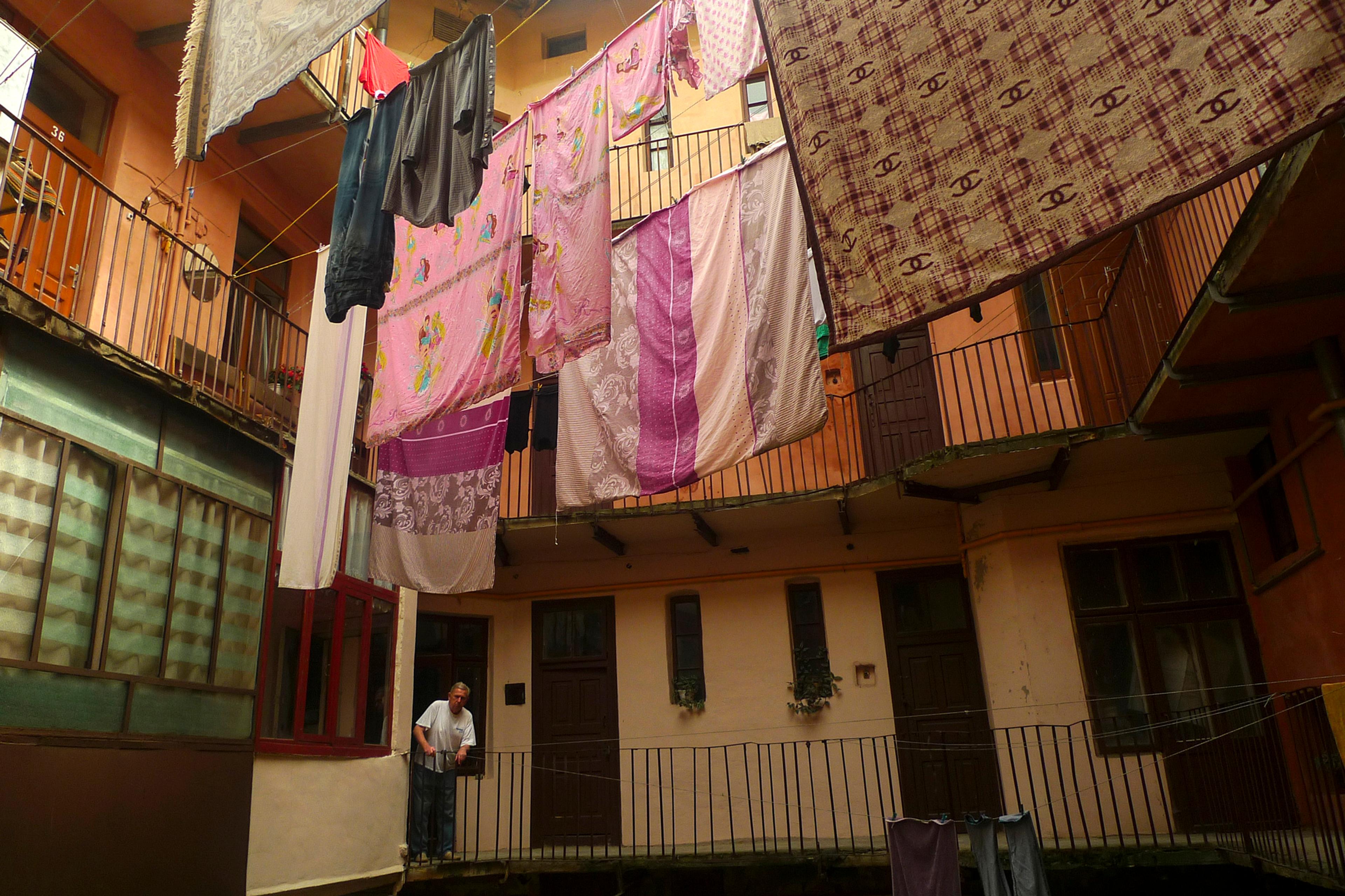 20190810-andriimur-backyard-lviv-ukraine_web.jpg