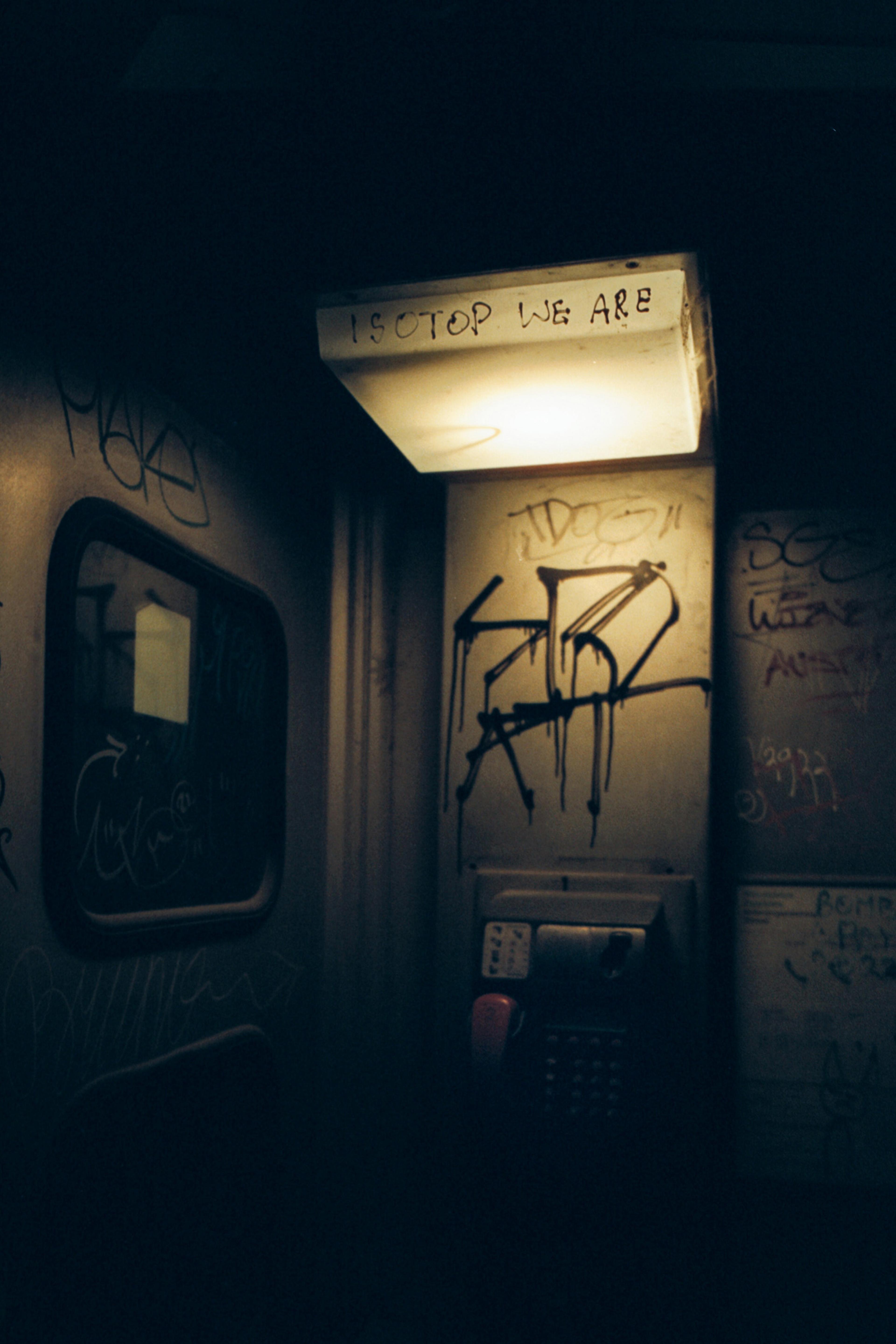 202210-n303fr02-andriimur-vienna-austria_web.jpg
