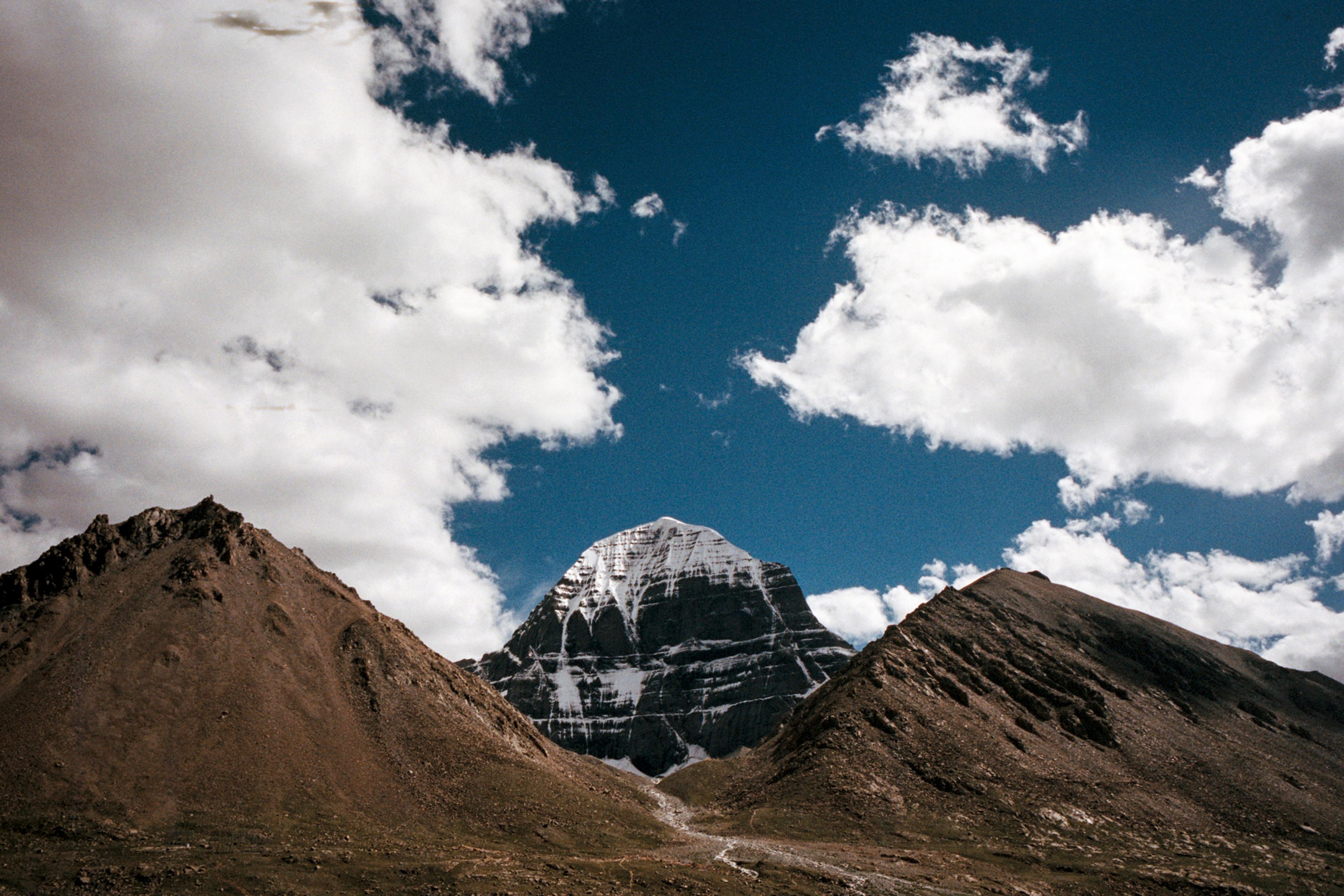202304-n459fr39-andriimur-kailash-tibet_1_web.jpg