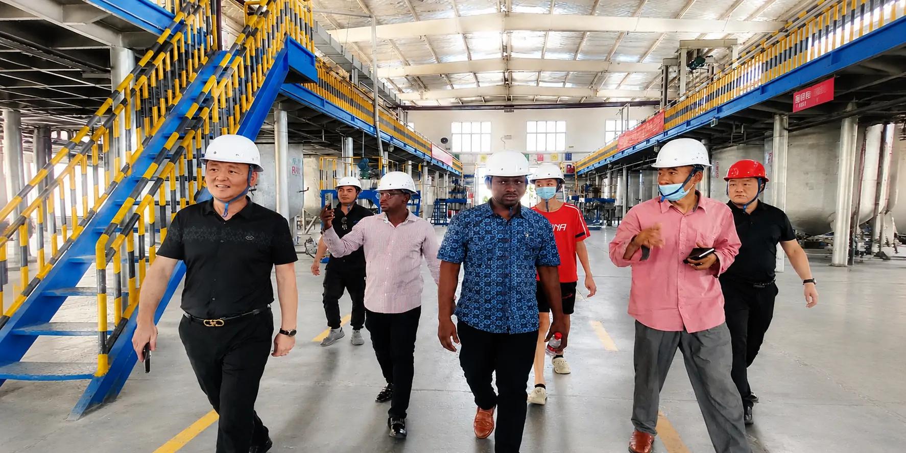 Customer factory visit at YALIMEI coil coating manufacturer