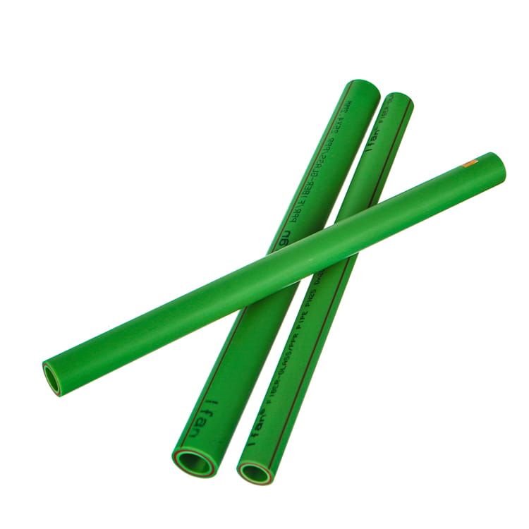 Cut ends of green PP-R pipe showing even wall thickness and clean square cuts, the baseline ISO 15874 conformity a rejected batch is measured against