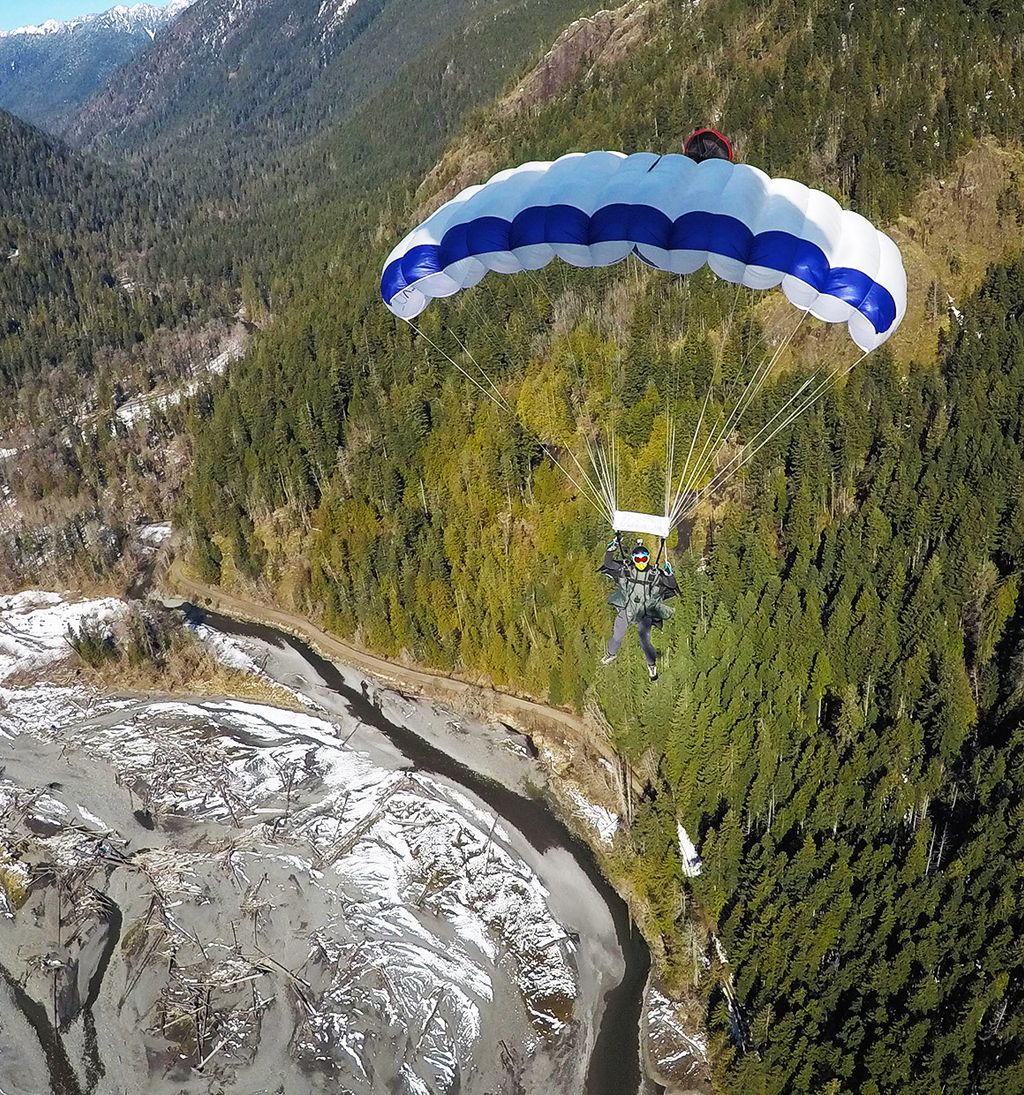 BASE jumping gear BASE jumping parachute IBEX.UL Squirrel