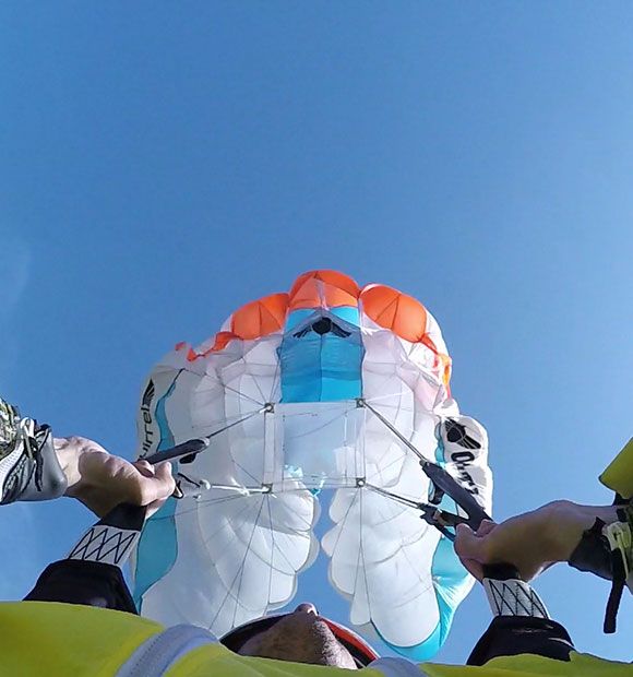 BASE jumping gear: BASE jumping parachute: Outlaw Lite | Squirrel