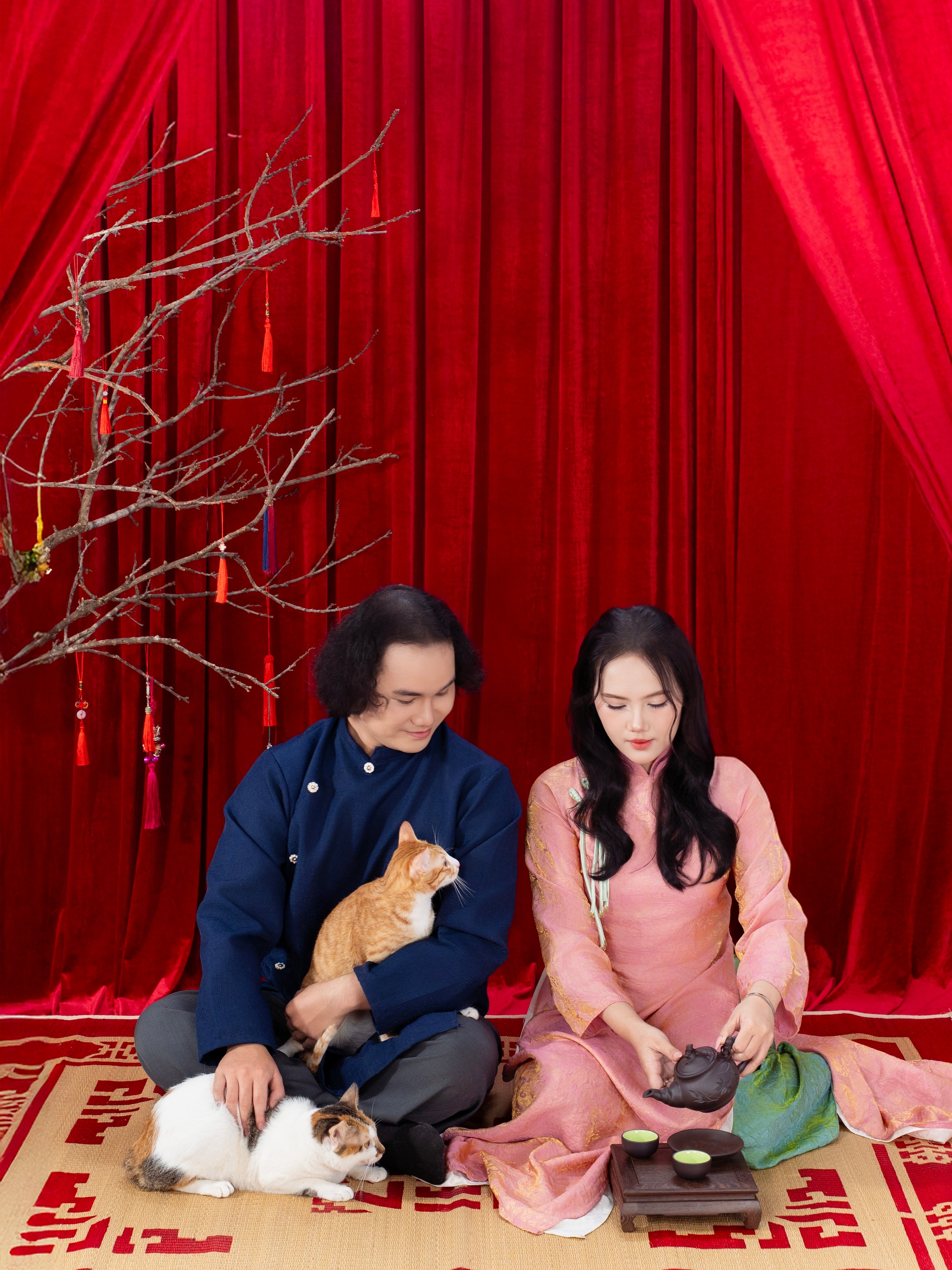KHÁCH HÀNG NGUYÊN