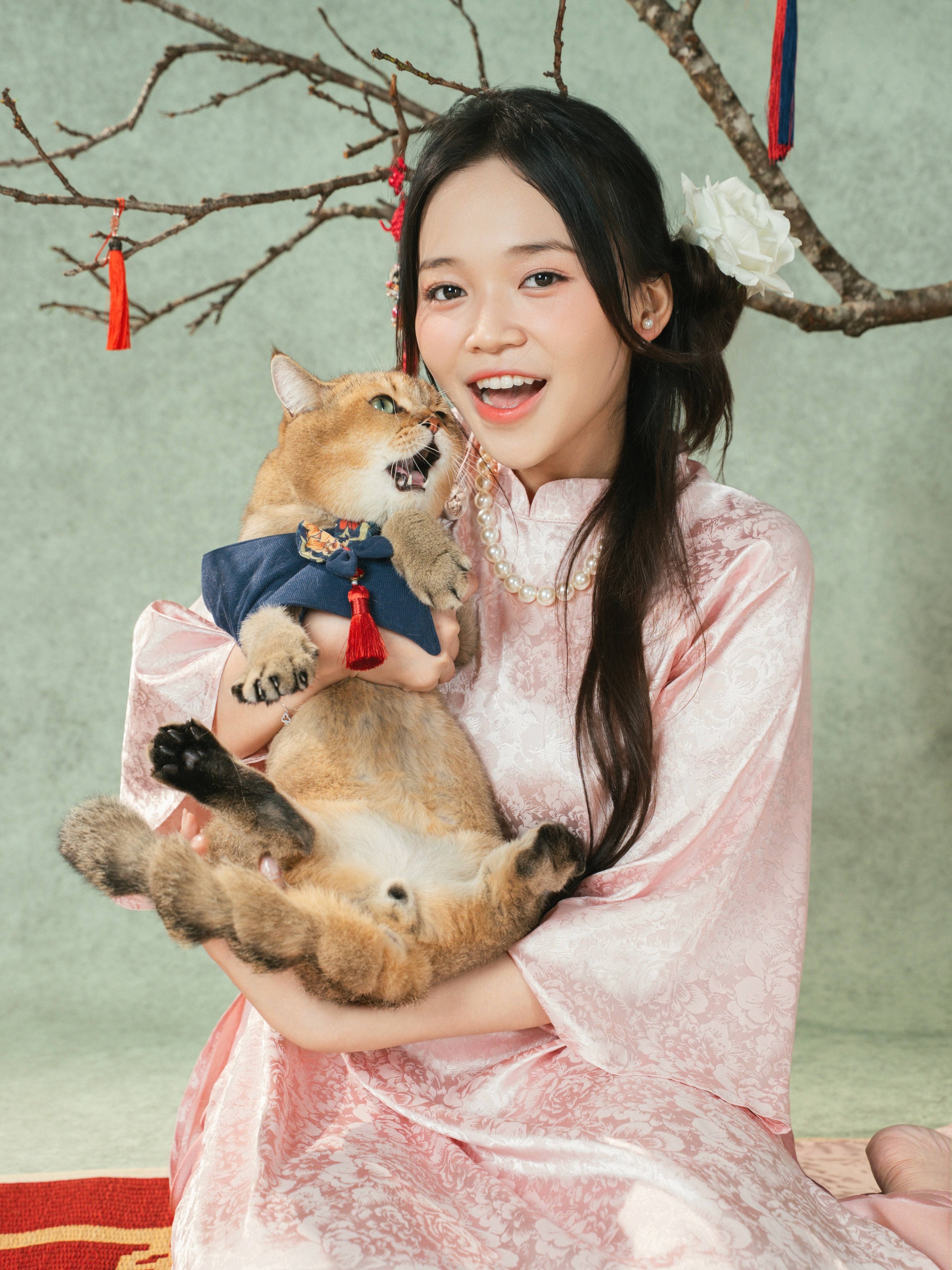 KHÁCH HÀNG KIM NGÂN
