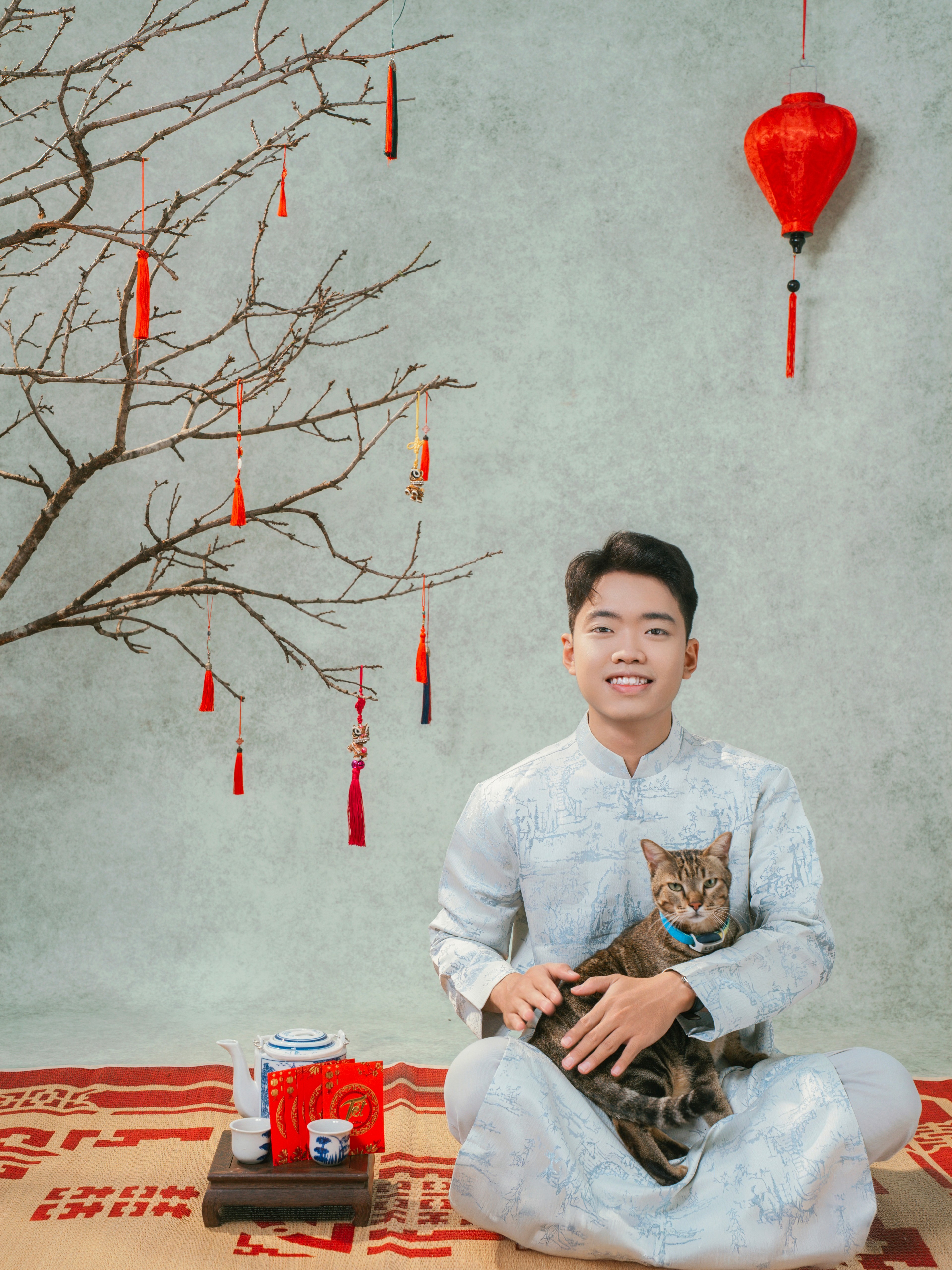KHÁCH HÀNG ÂN