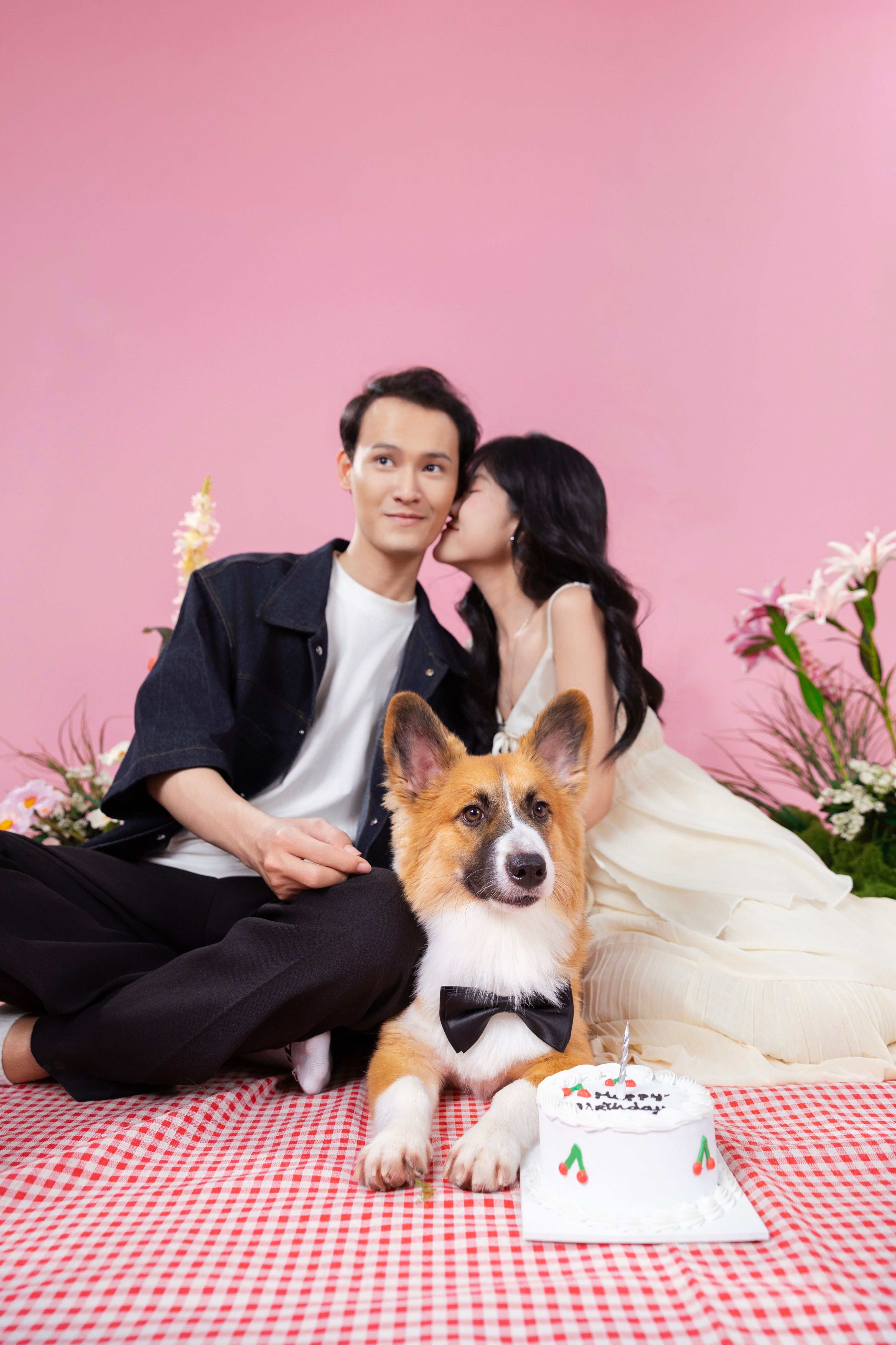 KHÁCH HÀNG MINH ANH & EM BÉ BỈN