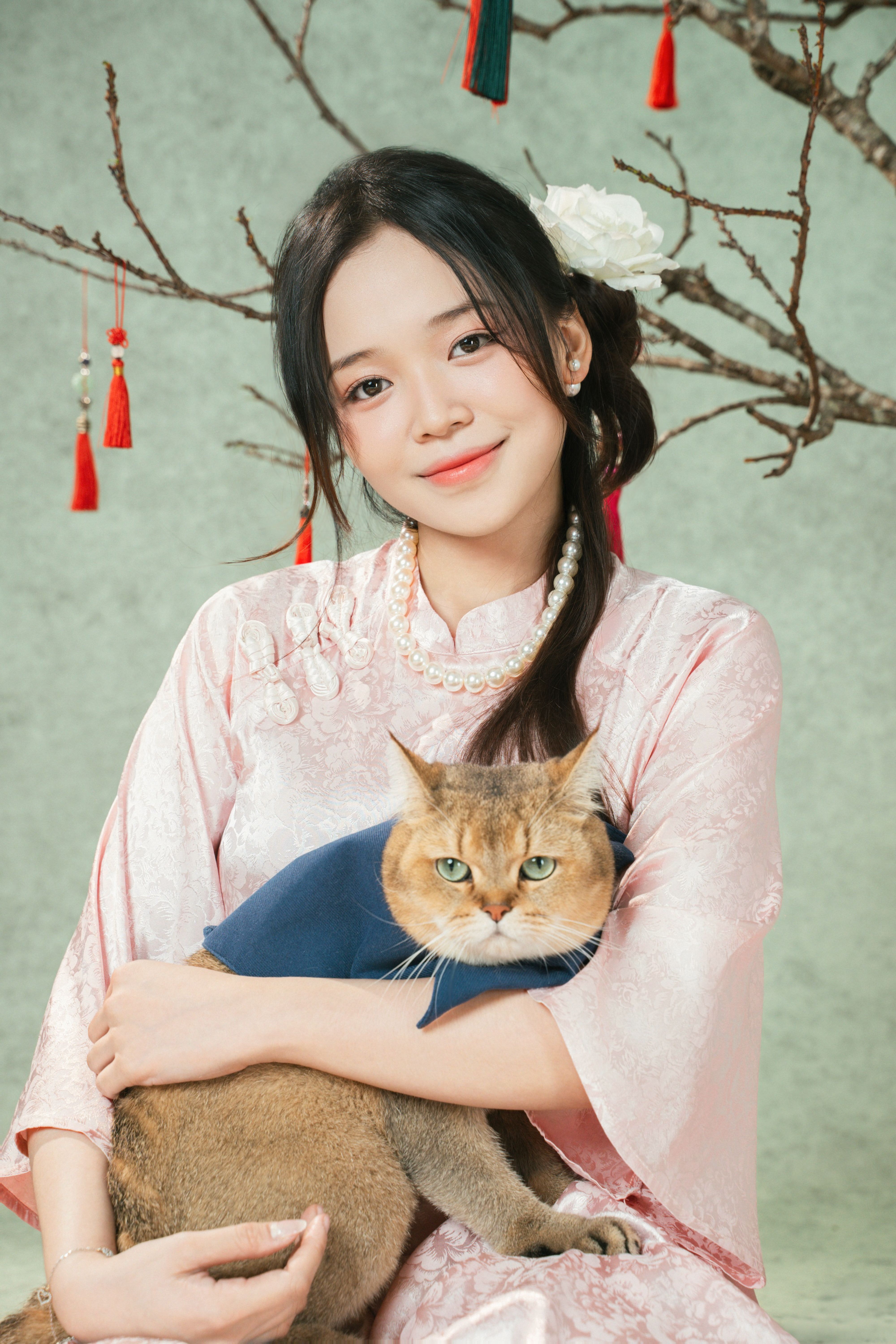 KHÁCH HÀNG KIM NGÂN