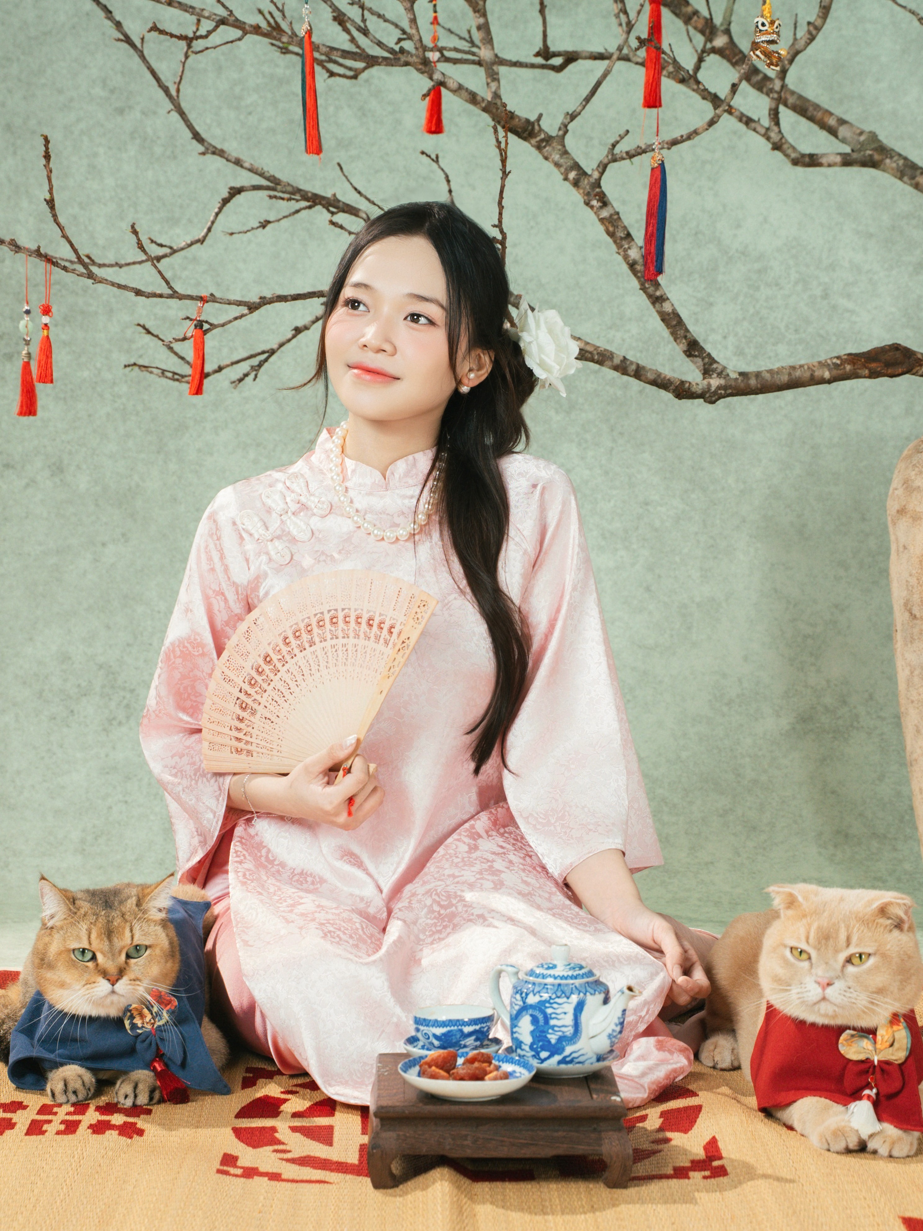 KHÁCH HÀNG KIM NGÂN