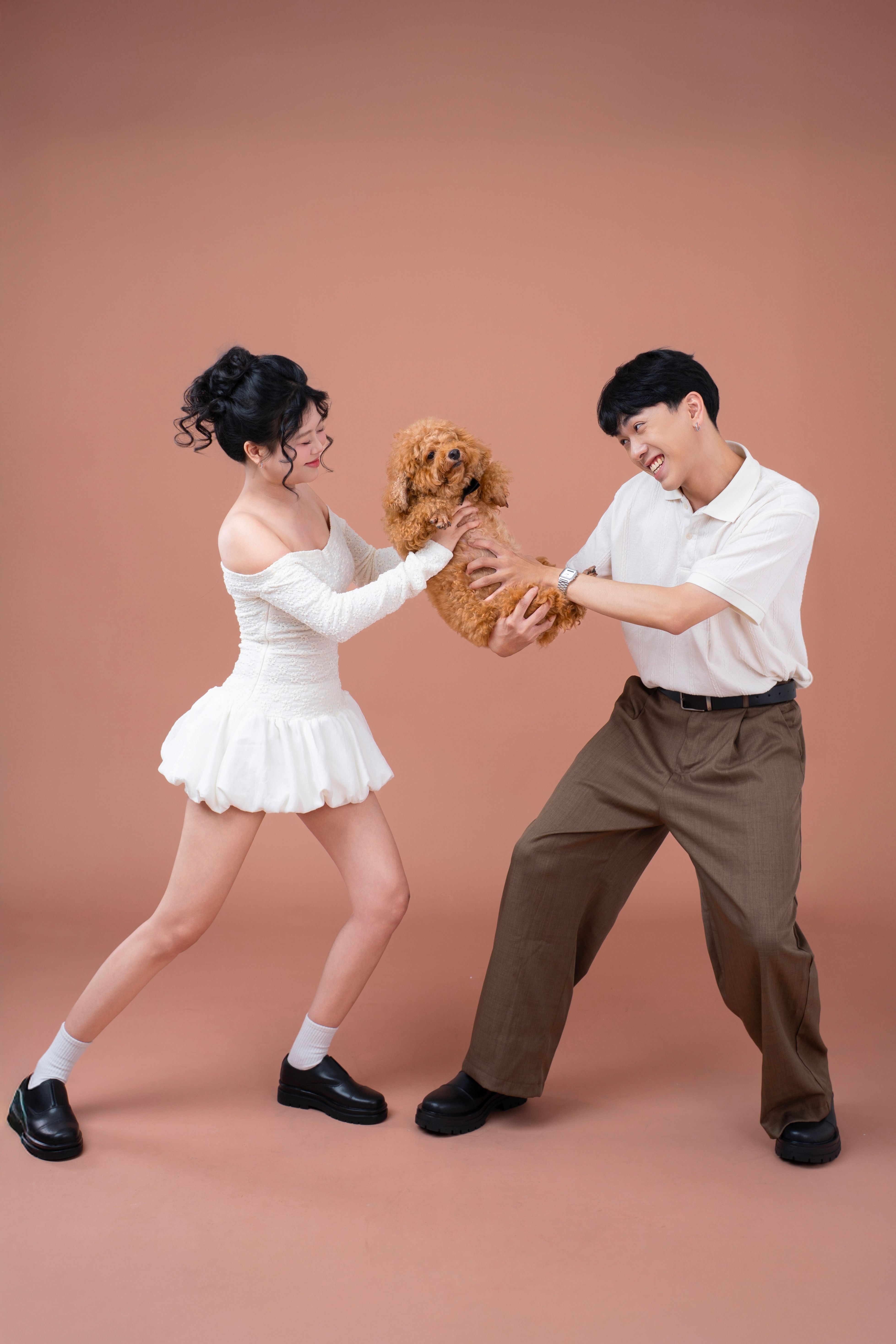 CHÂN DUNG KỶ NIỆM