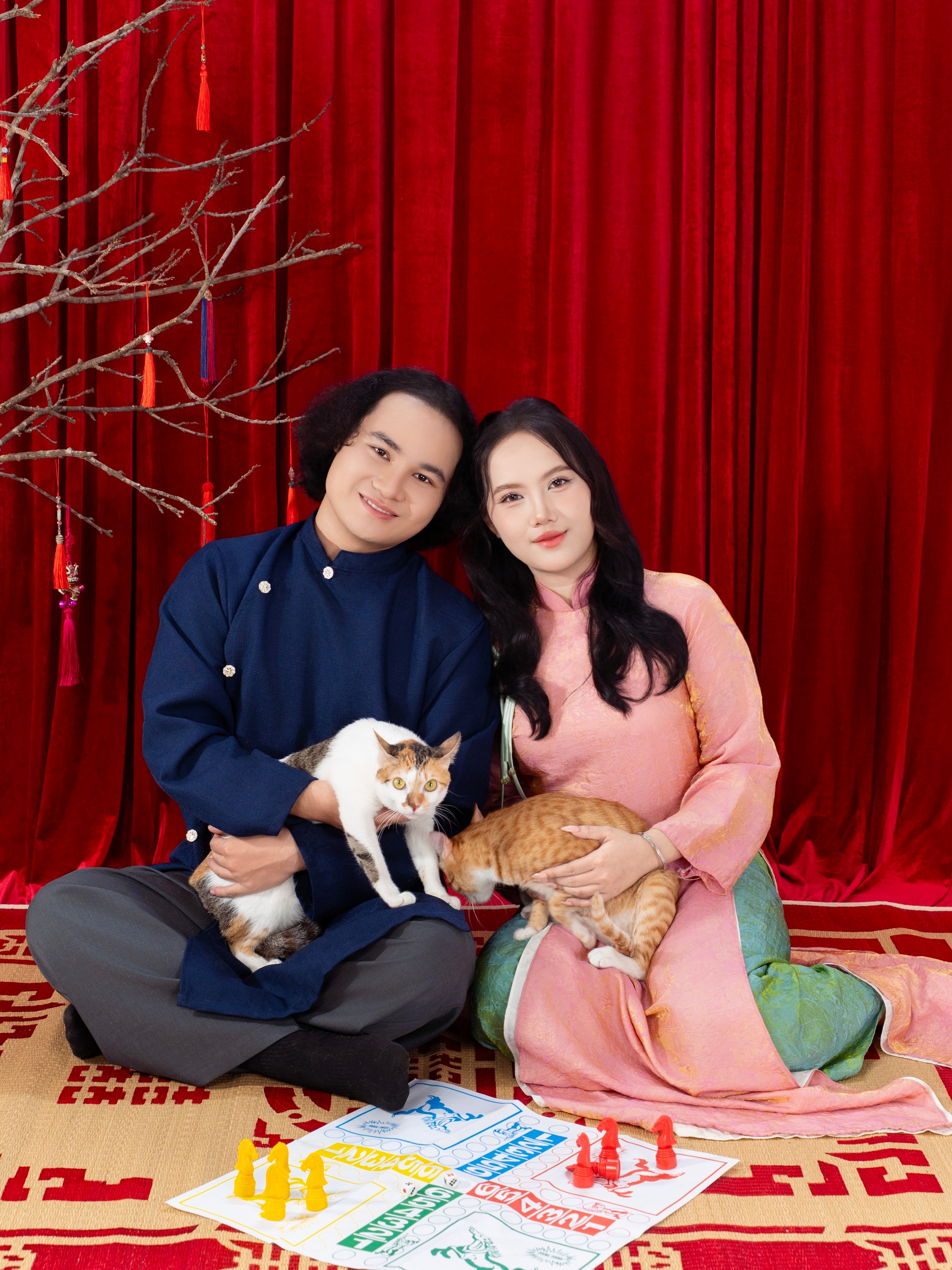 KHÁCH HÀNG NGUYÊN