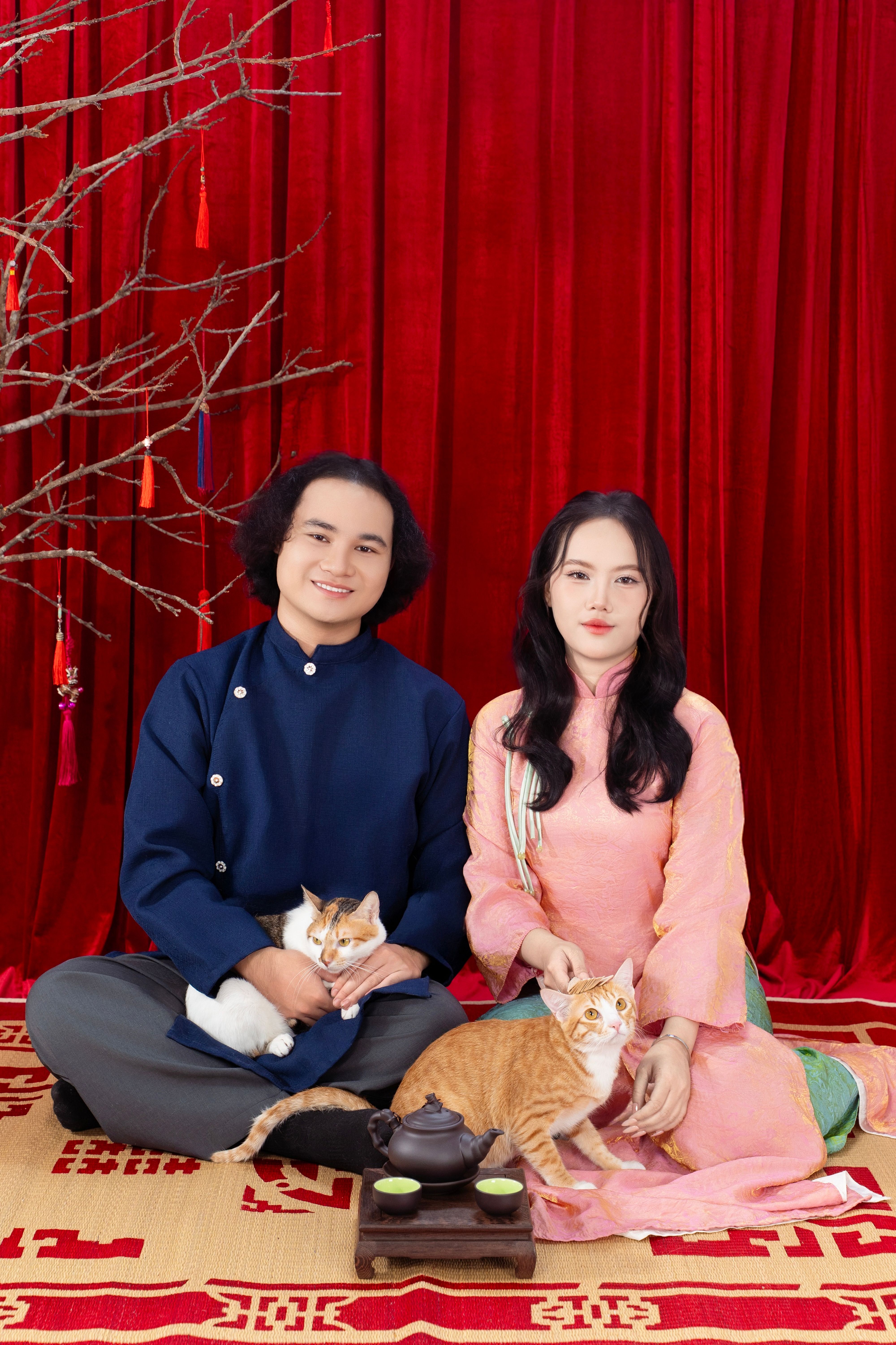 KHÁCH HÀNG NGUYÊN