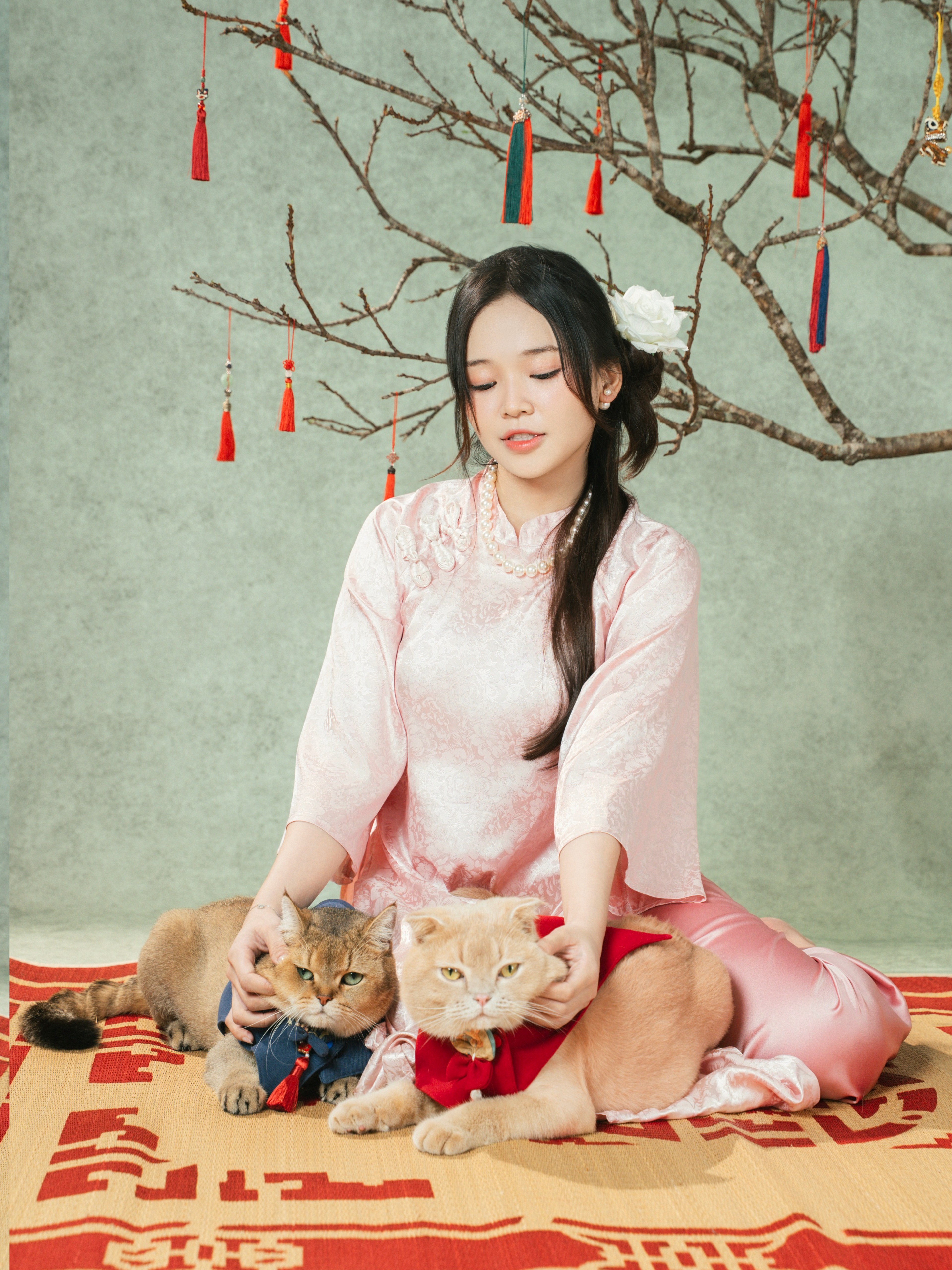 KHÁCH HÀNG KIM NGÂN