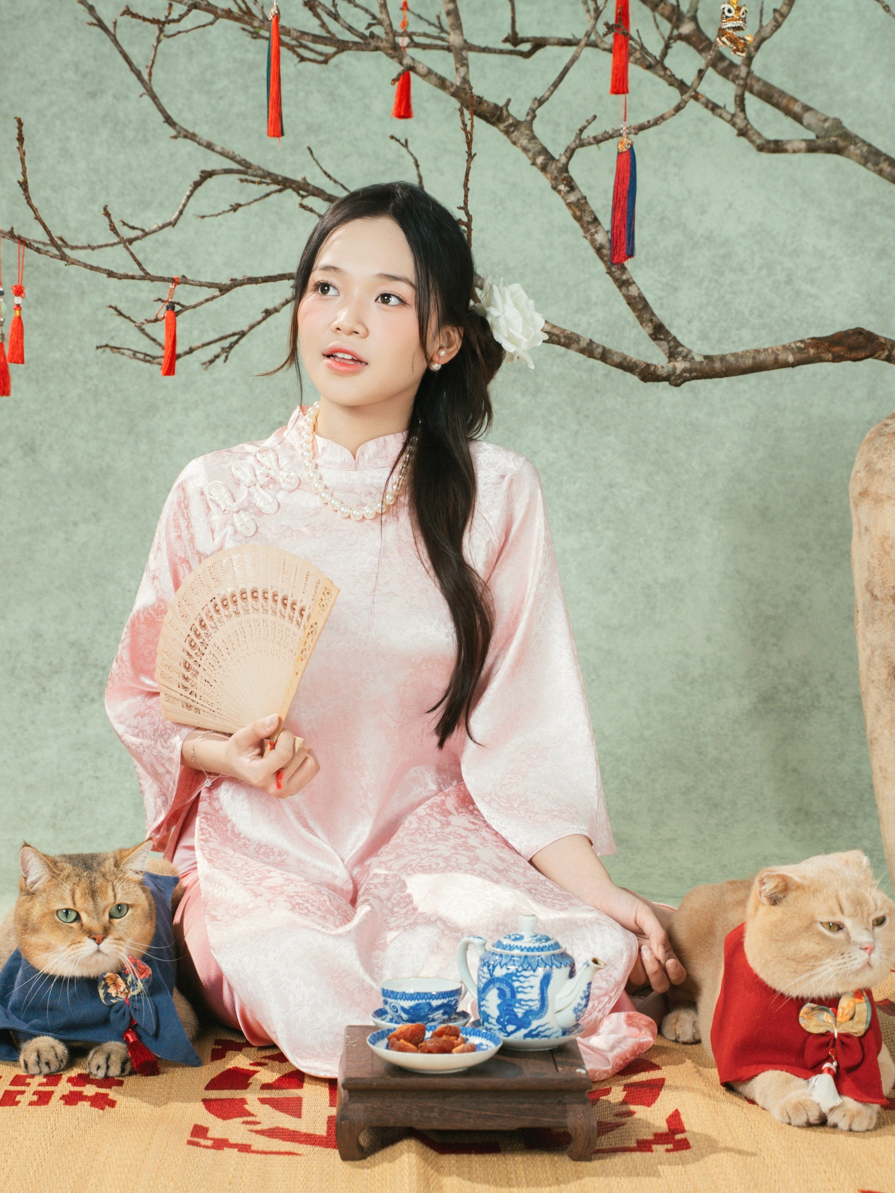 KHÁCH HÀNG KIM NGÂN